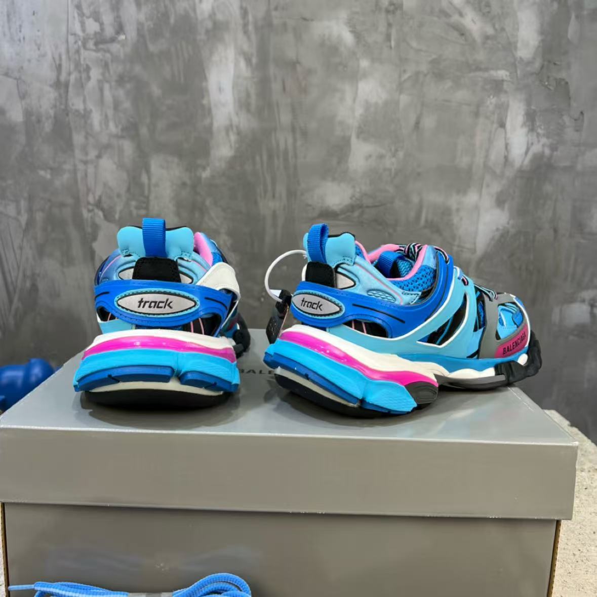 Balenciaga Track Sneakers - FashionPlug