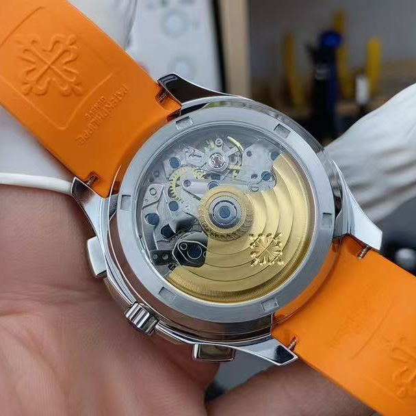 Patek Philipps Aquanaut 5968A-001 - FashionPlug