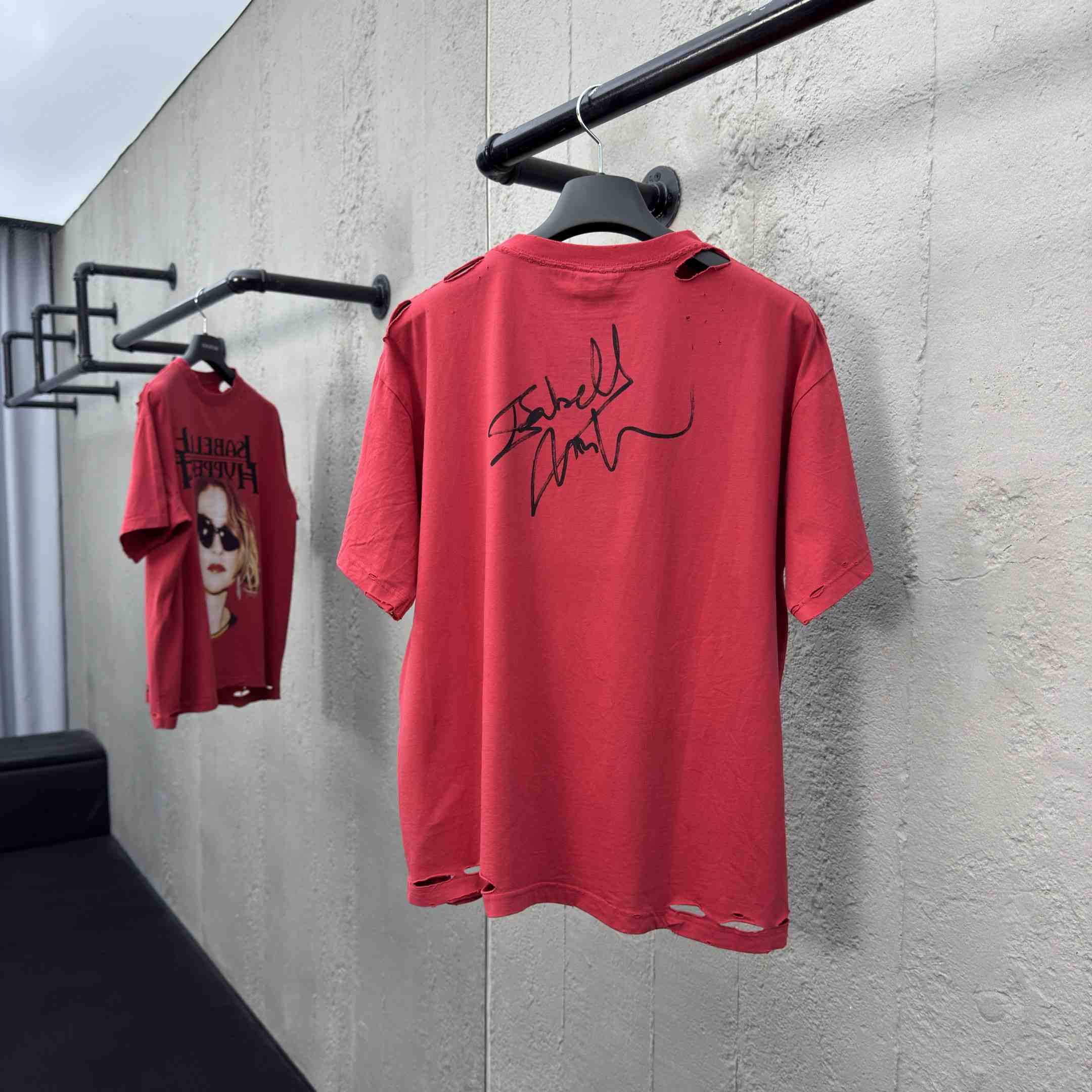 Balenciaga Isabelle Boxy T-Shirt in faded red dry jersey - FashionPlug
