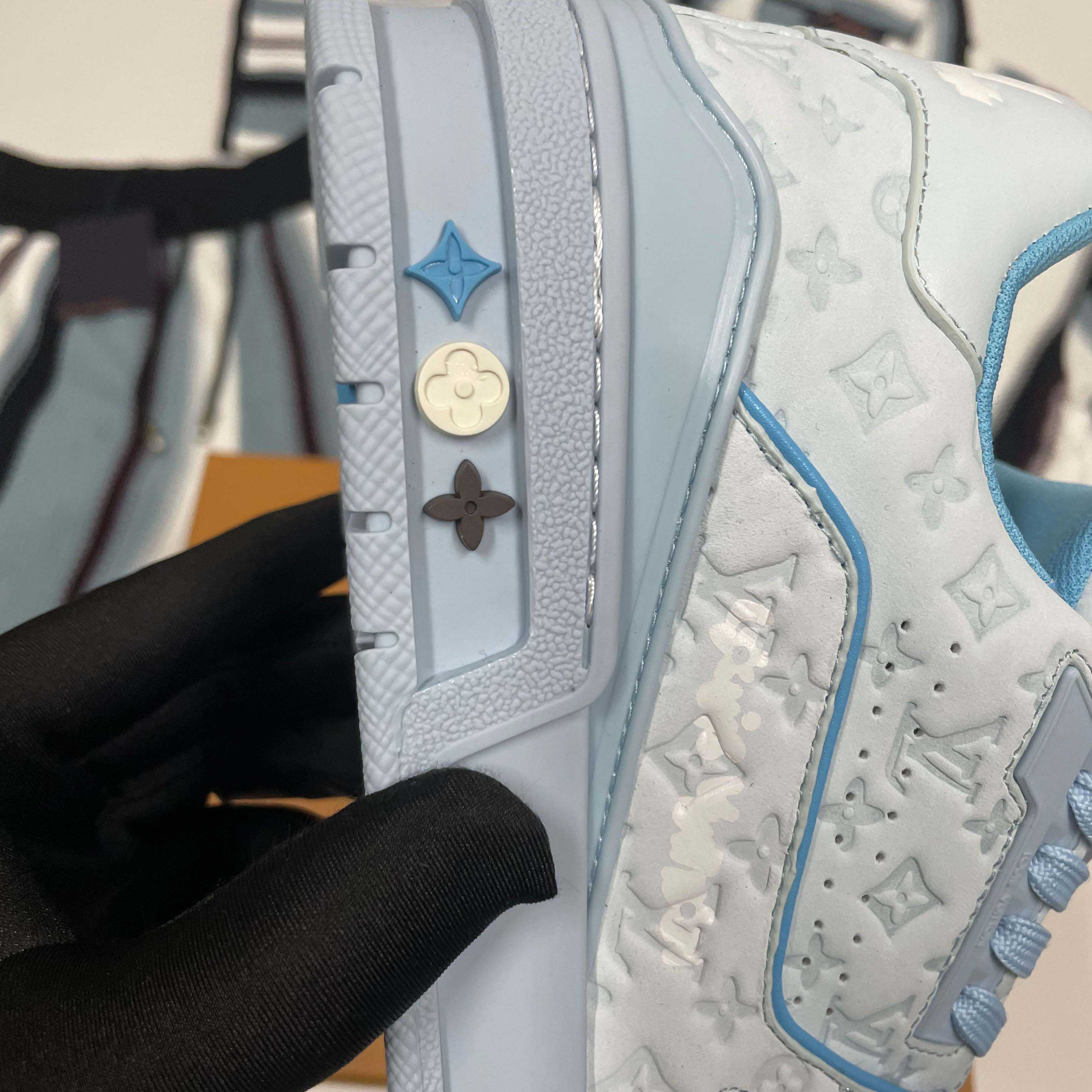 Louis Vuitton LV Trainer Sneaker      1ACXB1 - FashionPlug