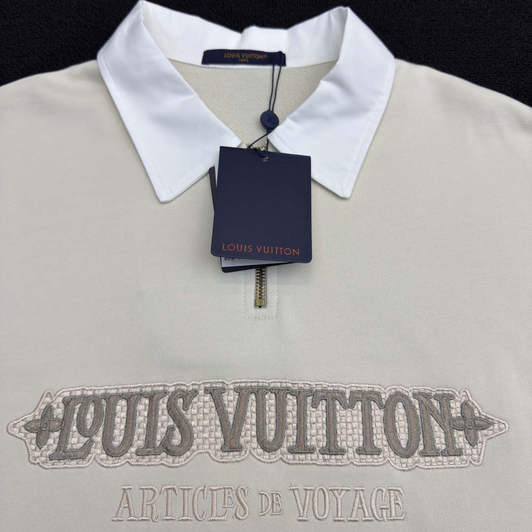 Louis Vuitton Embellished Half Zip Sweatshirt   1AHW29 - FashionPlug