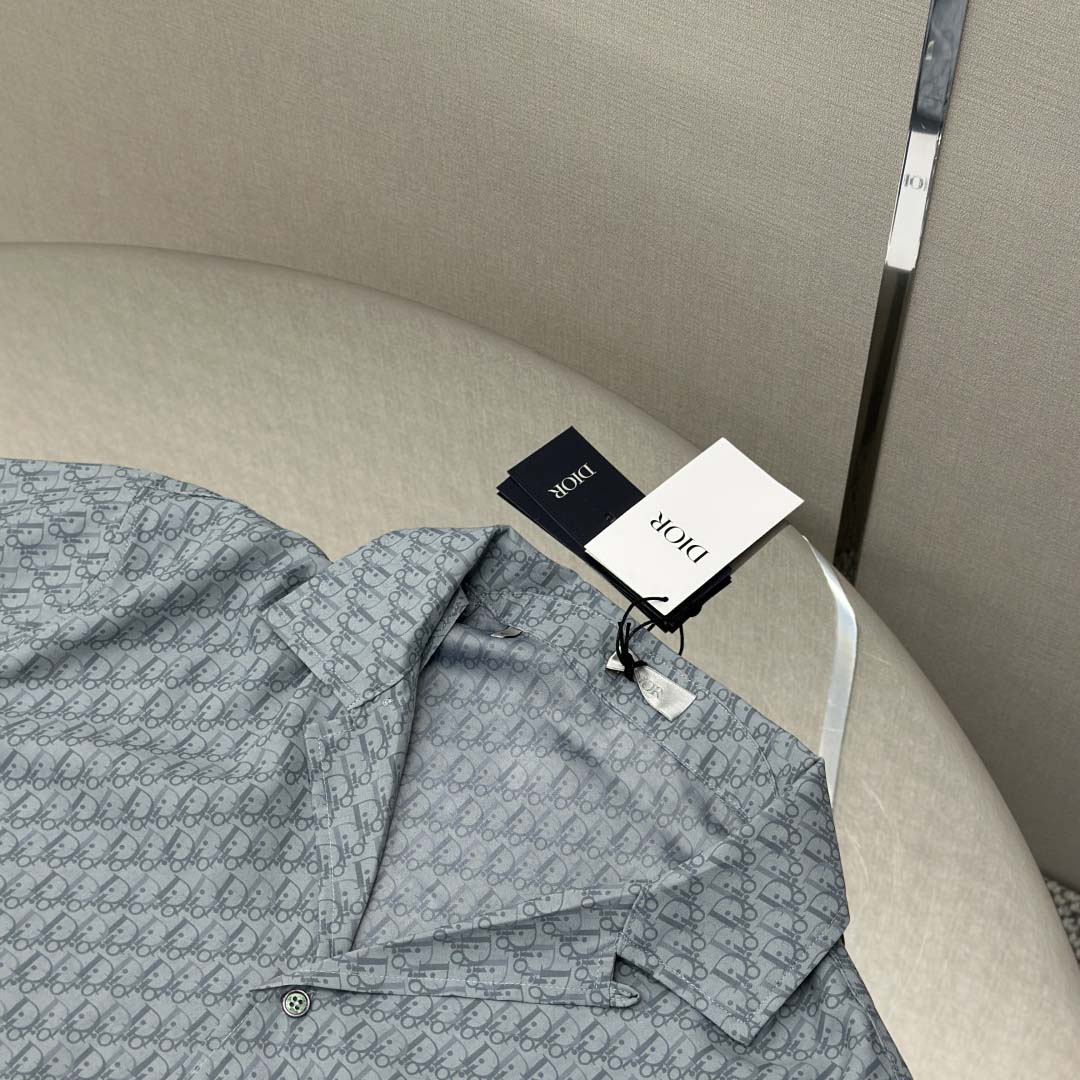 Dior Oblique Short-Sleeved Shirt - FashionPlug