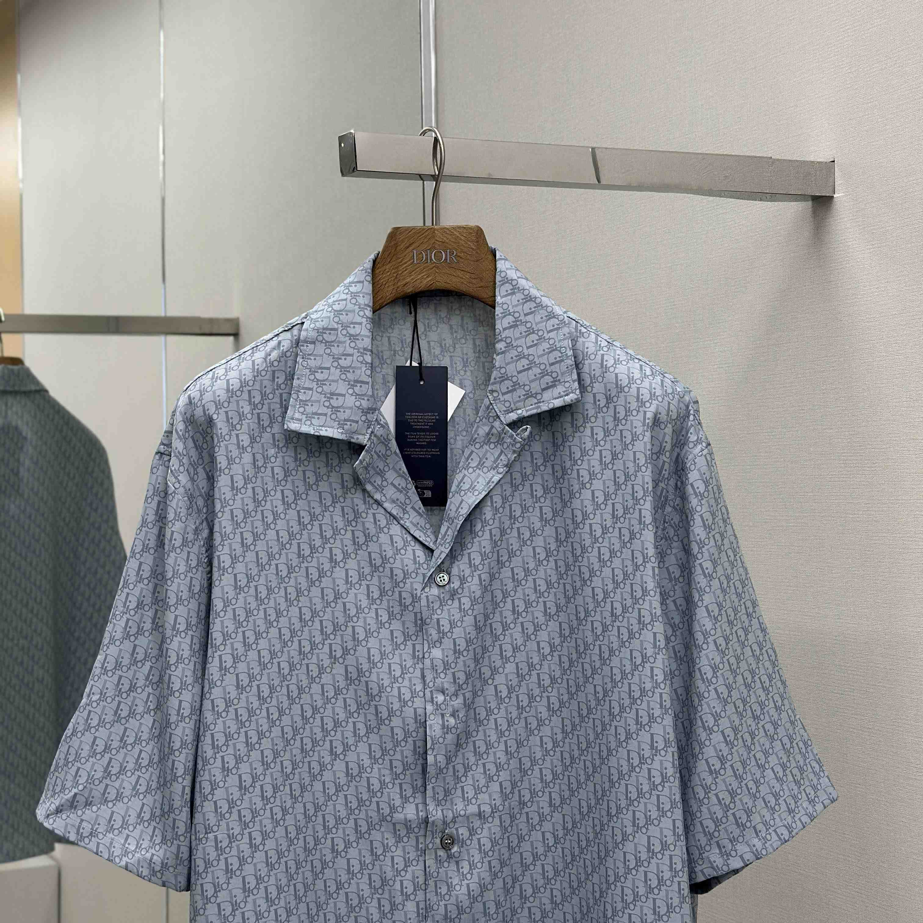Dior Oblique Short-Sleeved Shirt - FashionPlug
