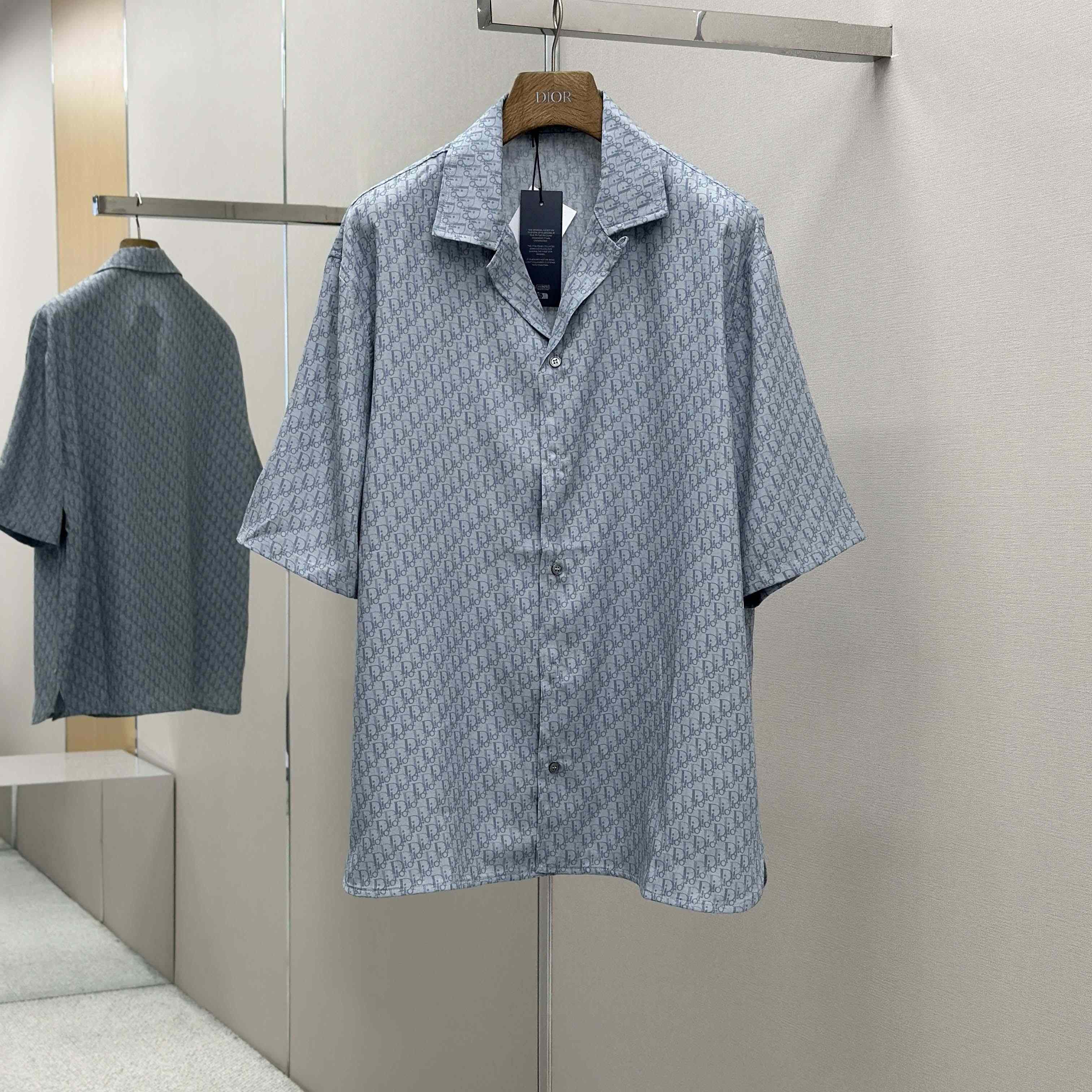 Dior Oblique Short-Sleeved Shirt - FashionPlug