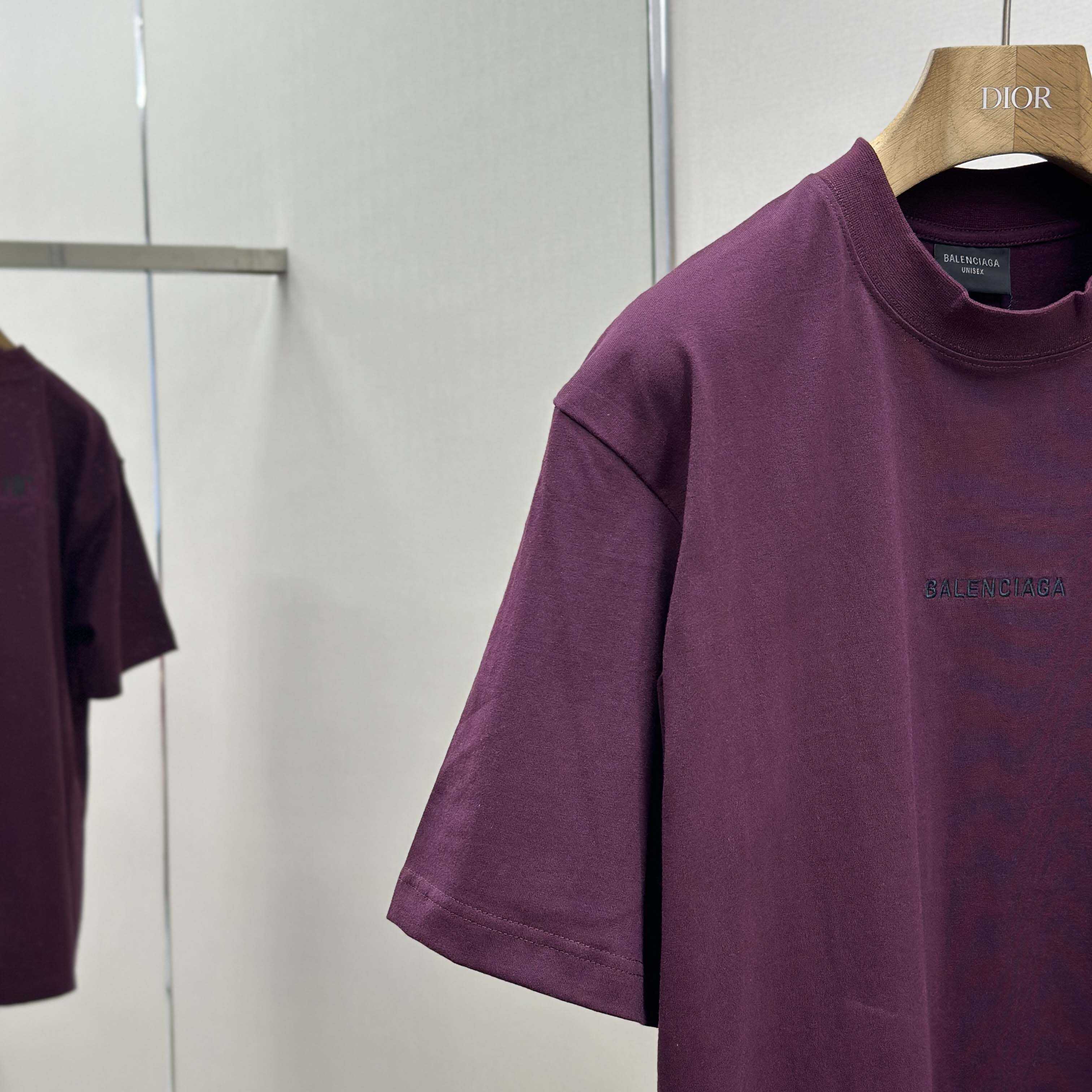 Balenciaga Unisex Medium-fit T-shirt In Vintage-jersey - FashionPlug