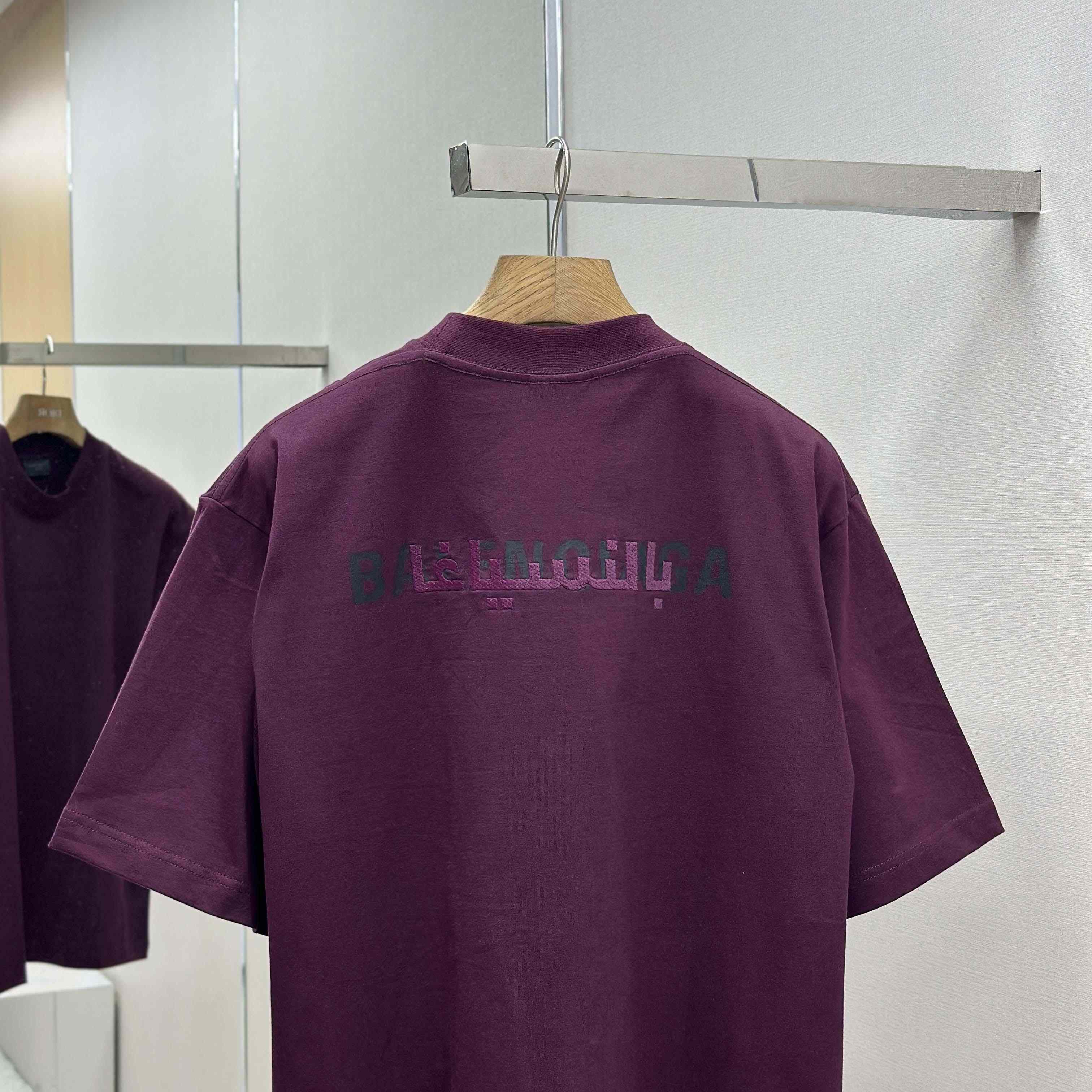 Balenciaga Unisex Medium-fit T-shirt In Vintage-jersey - FashionPlug