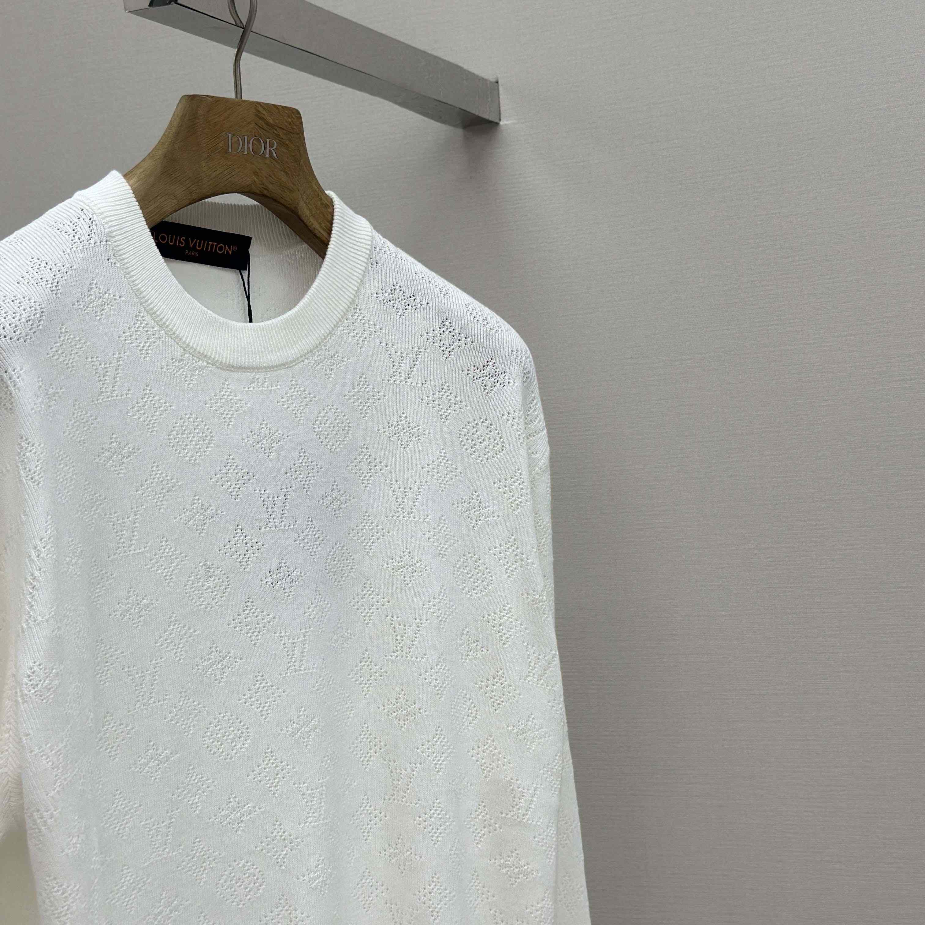 Louis Vuitton Monogram Pointelle Cotton Pullover   1AGJHC - FashionPlug