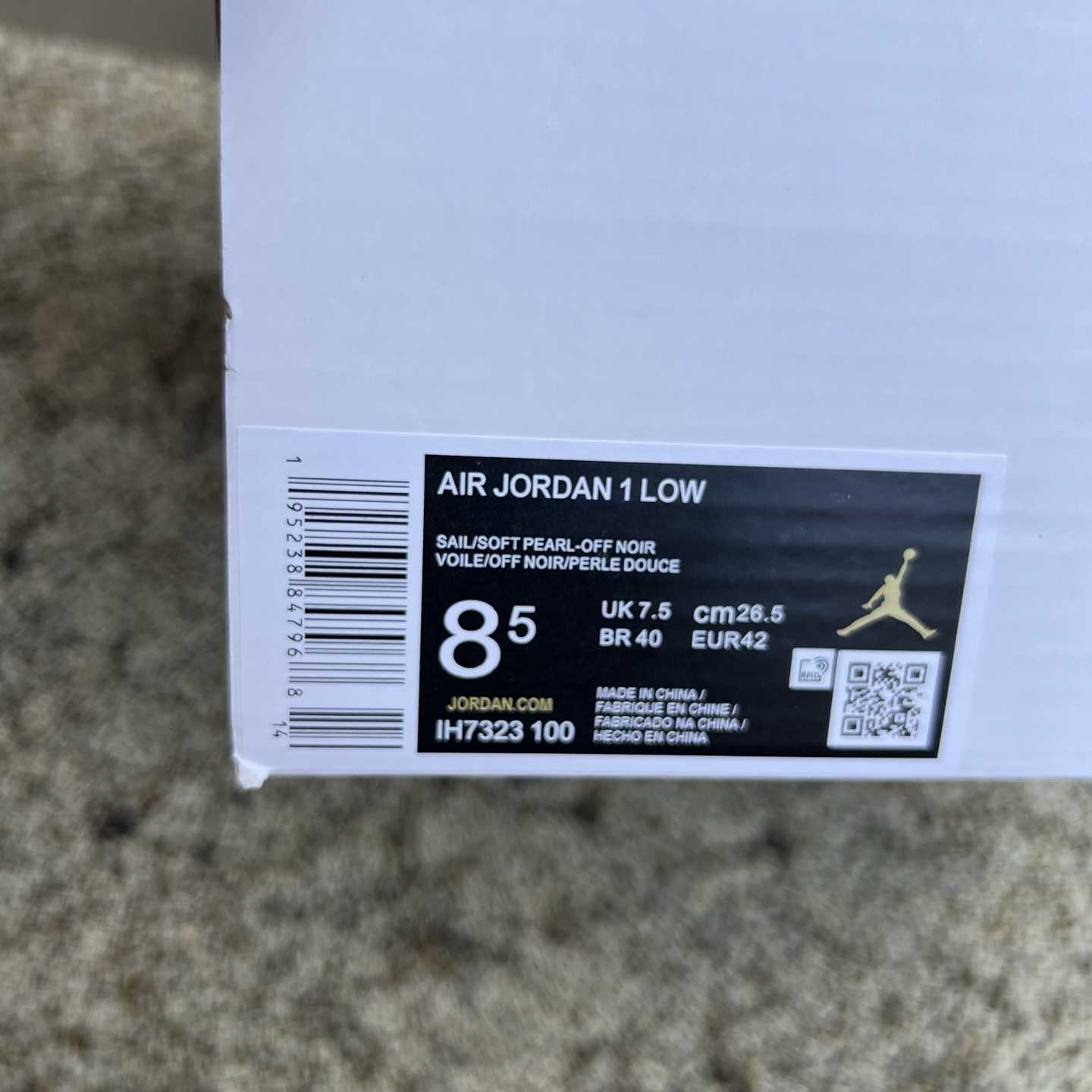 Jordan Air Jordan 1 Low   IH7323-100 - FashionPlug