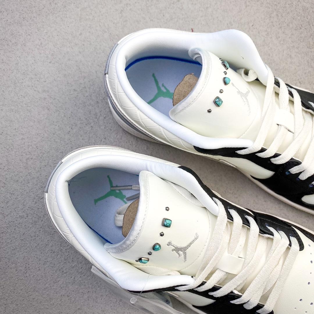Jordan Air Jordan 1 Low   IO2242-101 - FashionPlug