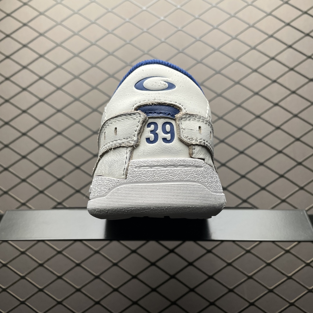 Balenciaga Hamptons Worn-Out Sneaker In White, Dark Blue And Grey Cowskin And Polyester - FashionPlug