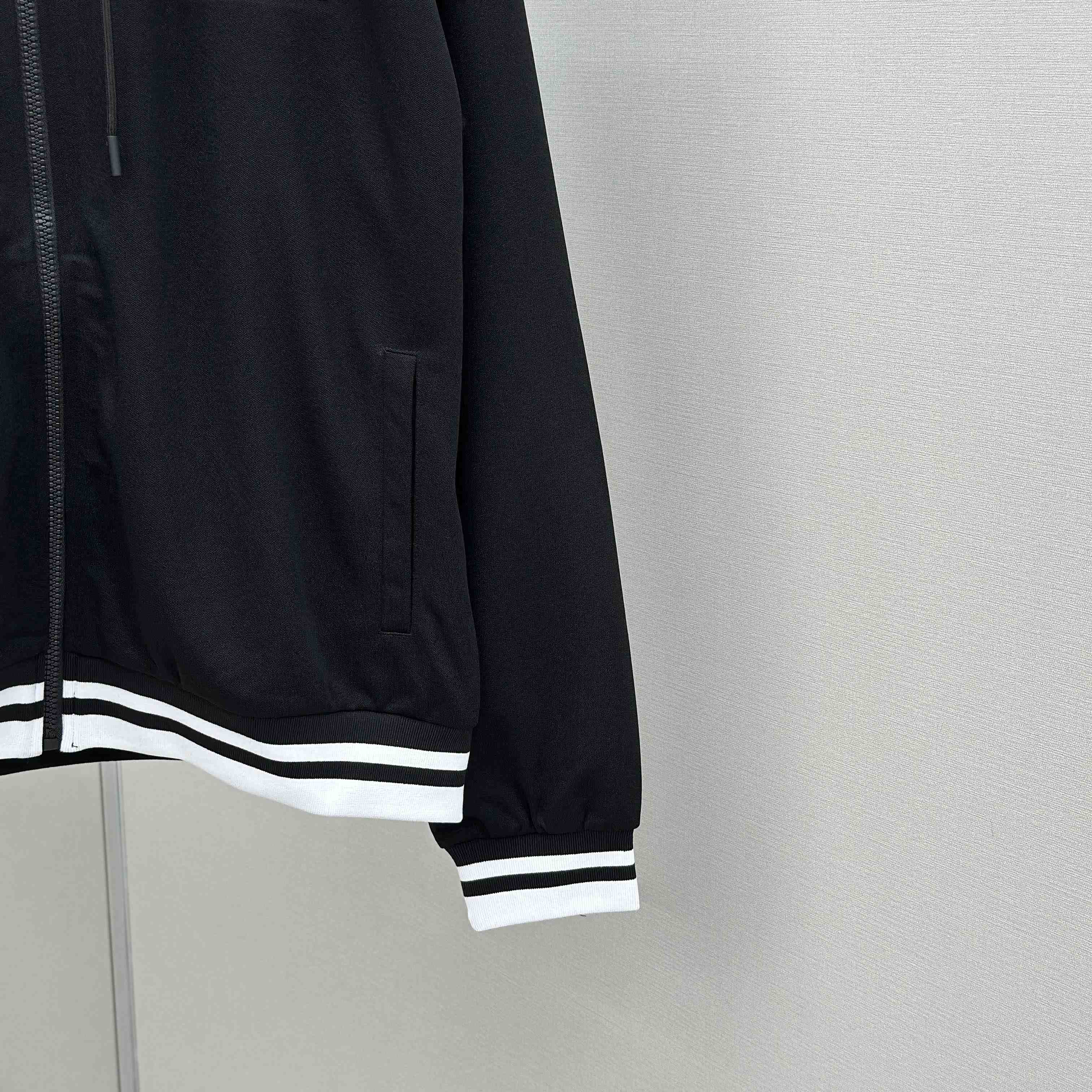 Gucci Technical Jersey Hooded Zip Jacket - FashionPlug