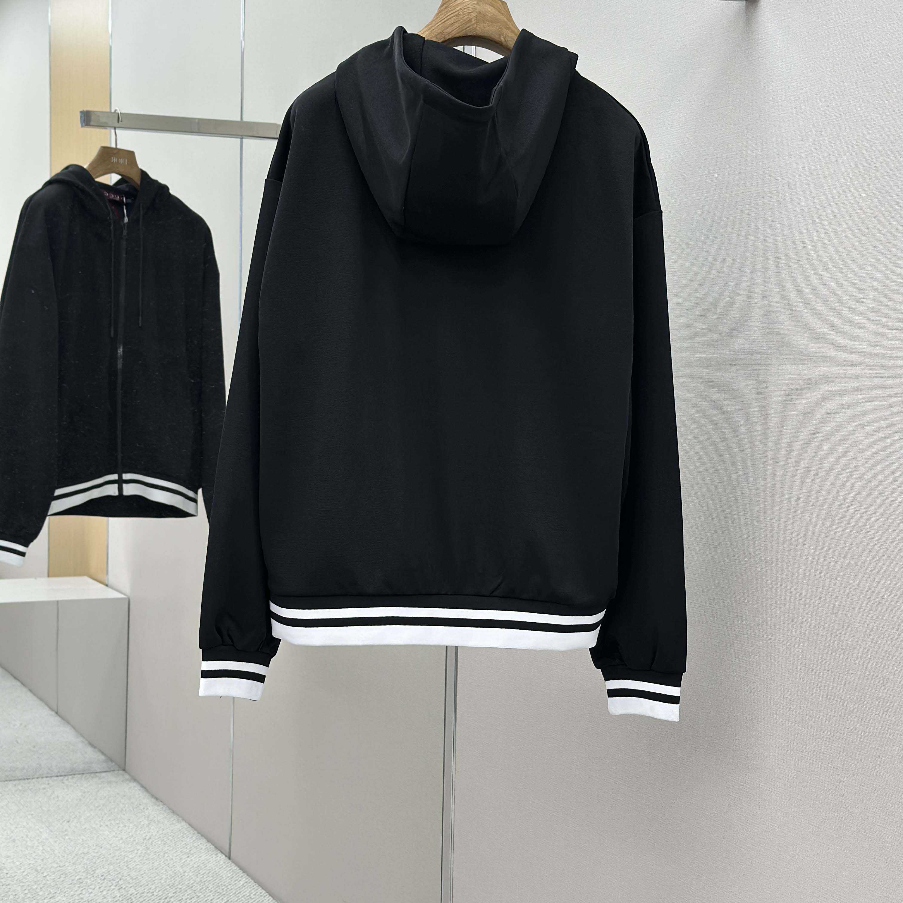 Gucci Technical Jersey Hooded Zip Jacket - FashionPlug