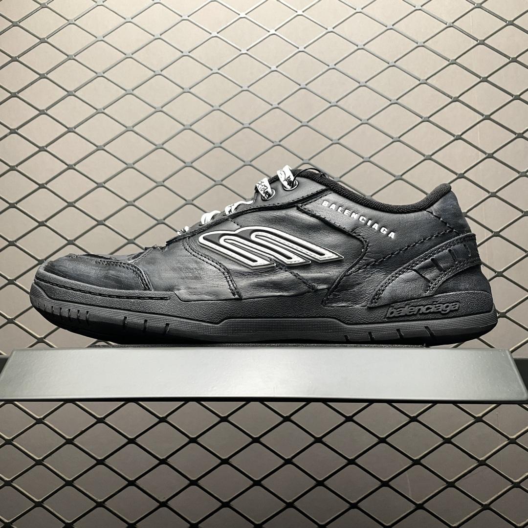 Balenciaga Hamptons Worn-Out Sneaker In Black Cowskin And Polyester - FashionPlug