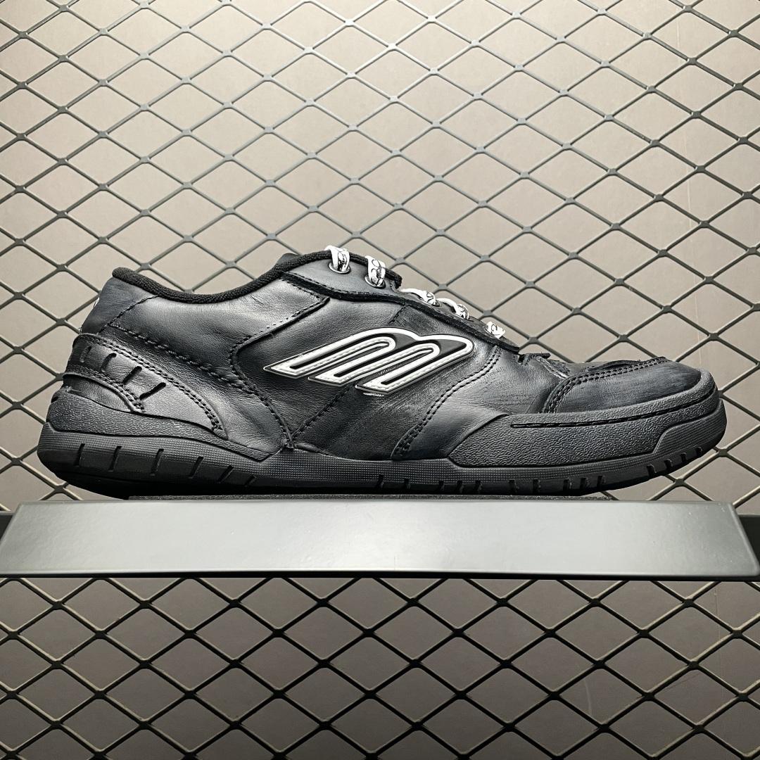 Balenciaga Hamptons Worn-Out Sneaker In Black Cowskin And Polyester - FashionPlug