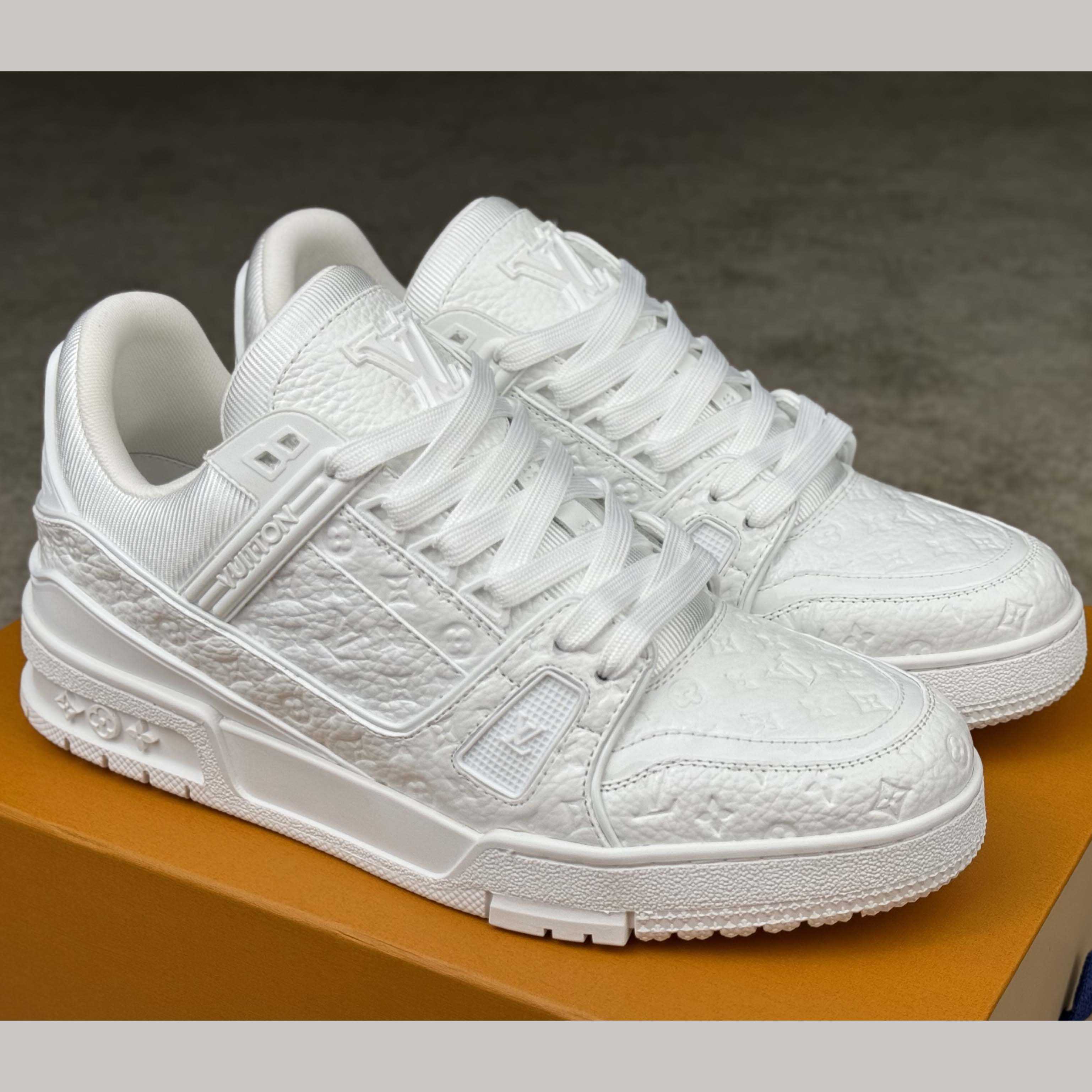 Louis Vuitton LV Trainer Sneaker   1AHT82 - FashionPlug
