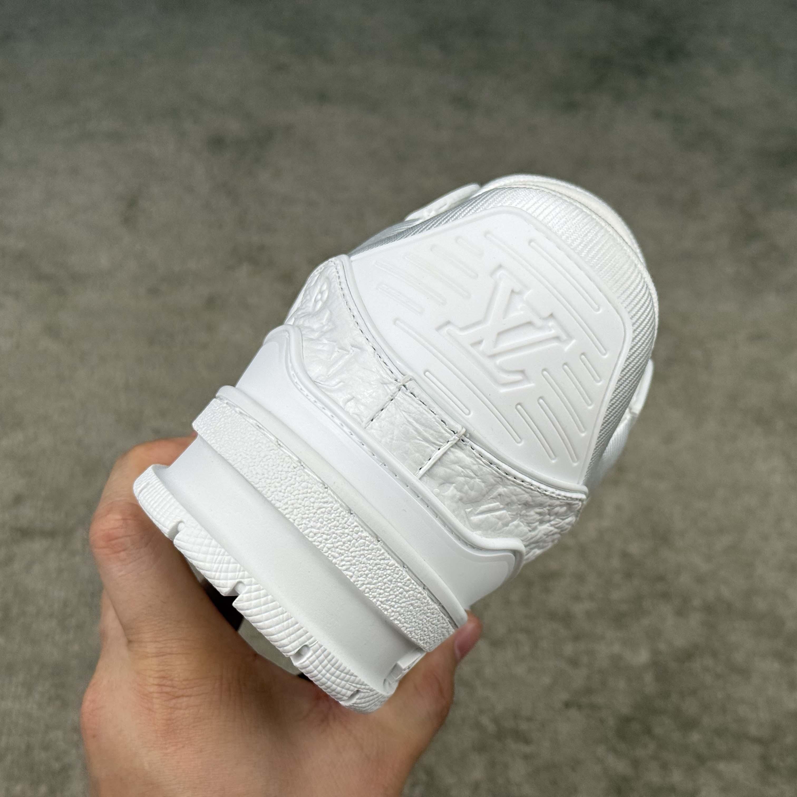 Louis Vuitton LV Trainer Sneaker   1AHT82 - FashionPlug
