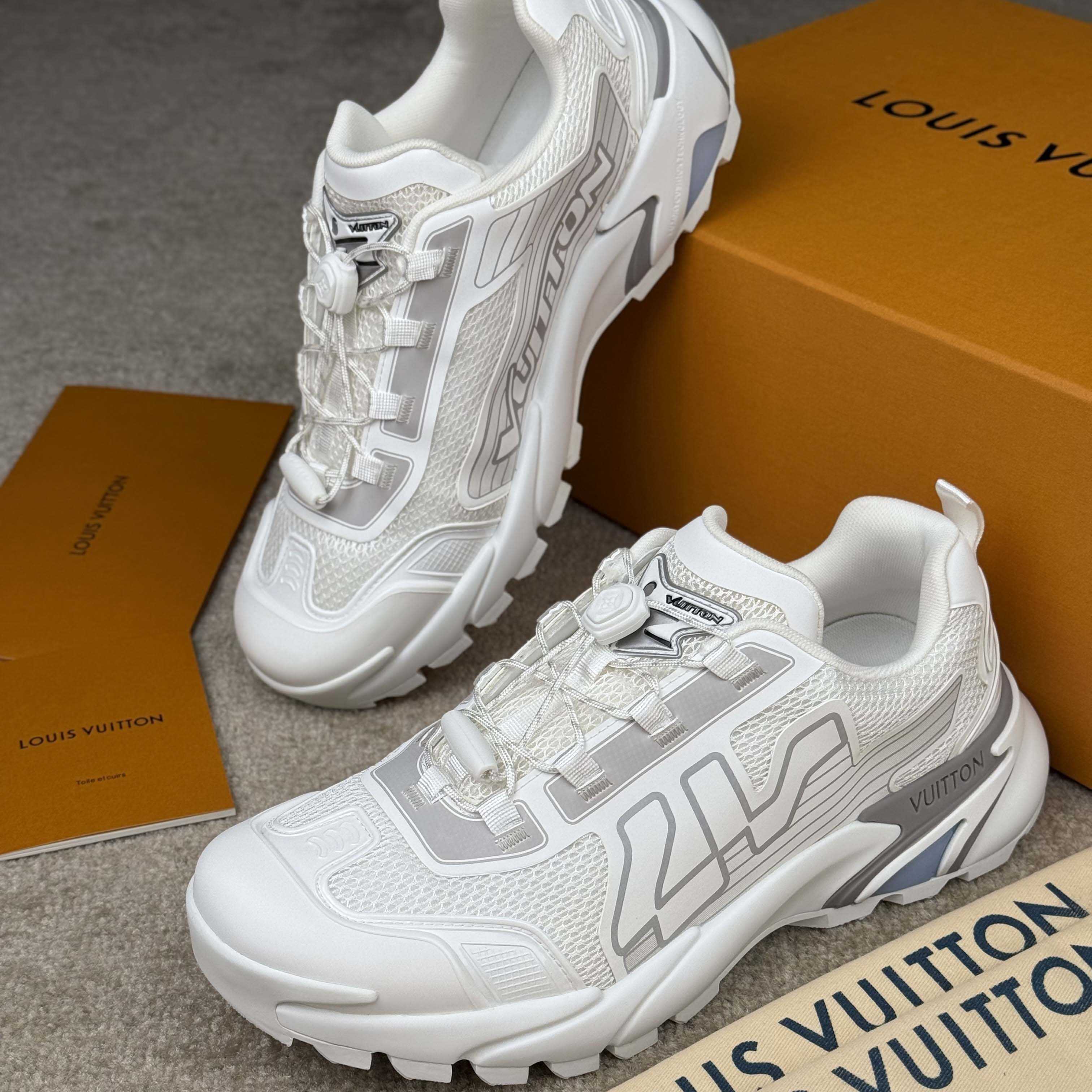 Louis Vuitton LV Runner Tatic Sneaker     1ADGZR - FashionPlug
