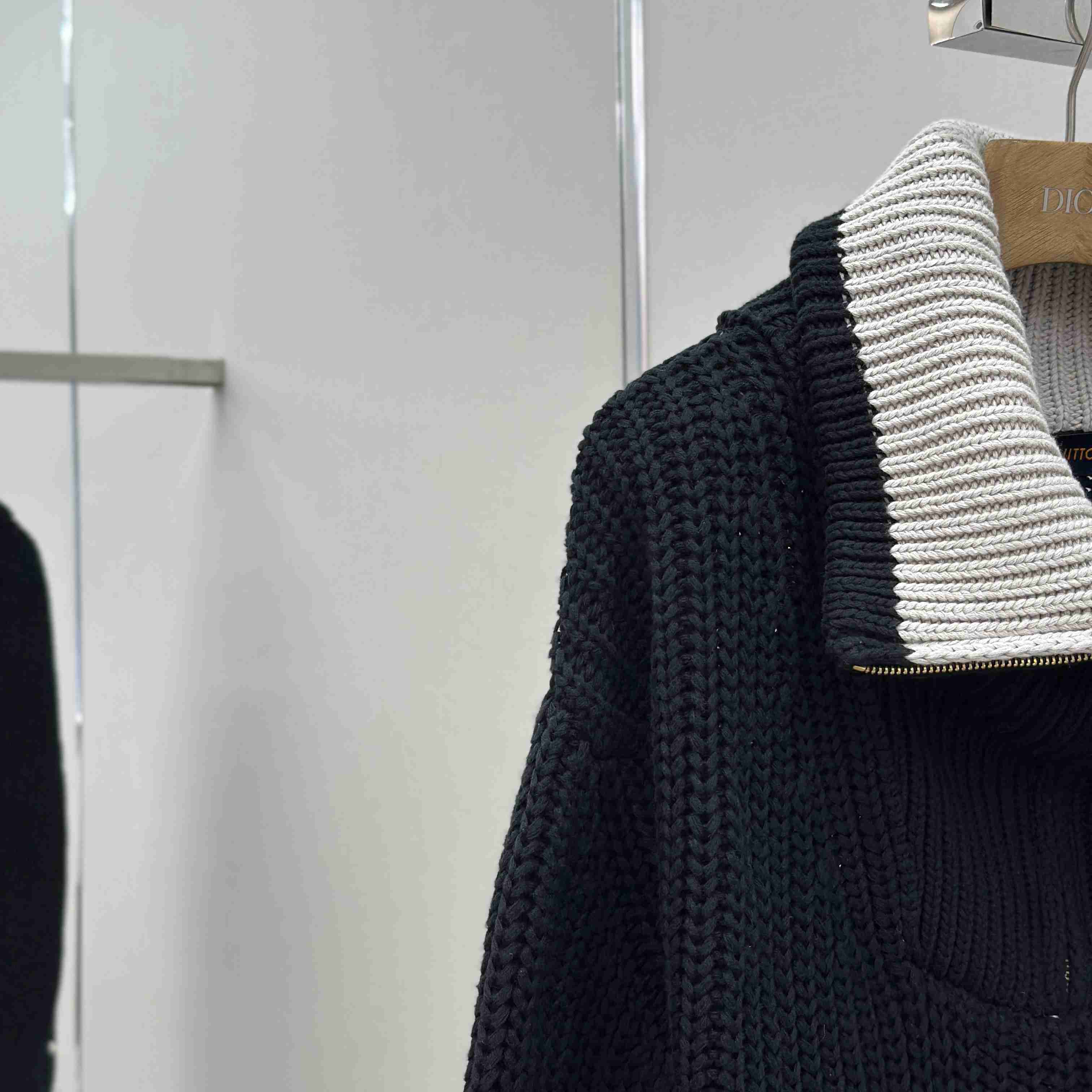 Louis Vuitton Chunky Wool-Blend Half-Zip Pullover   1AHC13 - FashionPlug