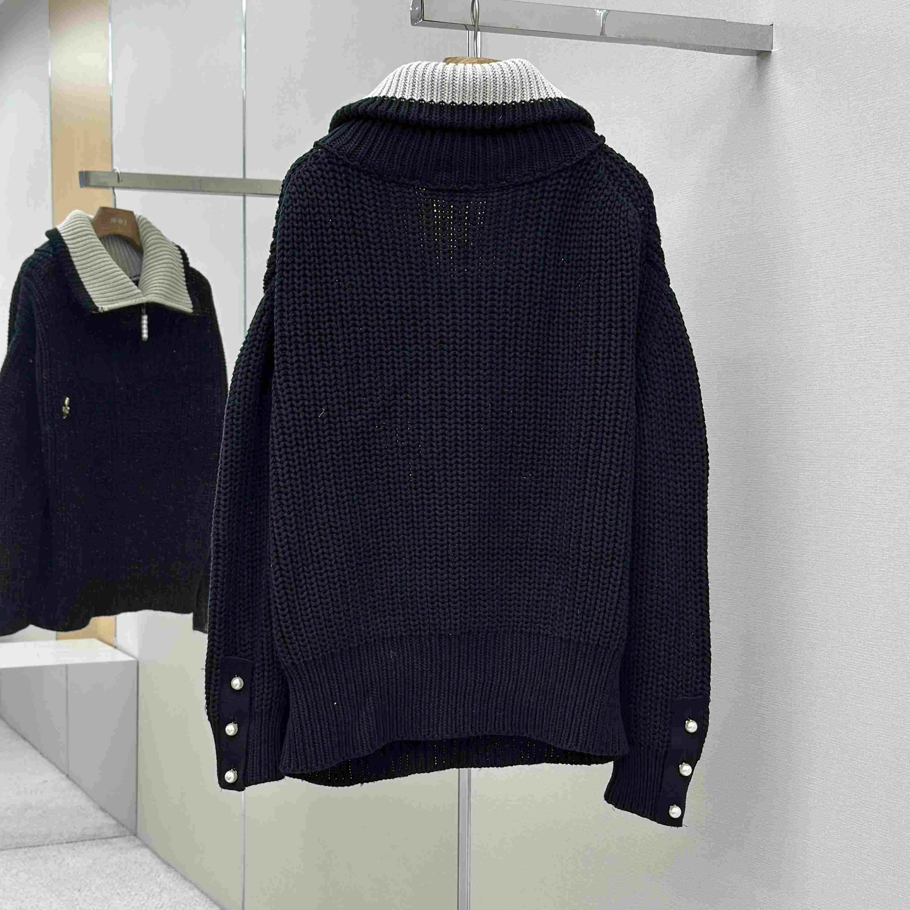 Louis Vuitton Chunky Wool-Blend Half-Zip Pullover   1AHC13 - FashionPlug
