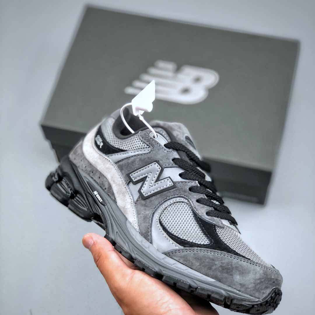 New Balance 2002R 'Castlerock Shadow Black'   M2002RCL  - FashionPlug