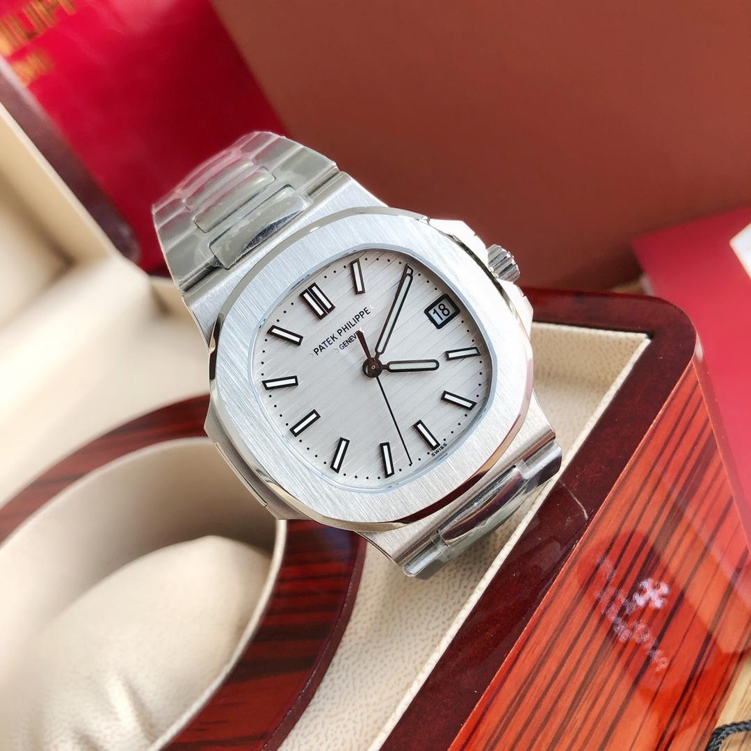 Patek Philippe Nautilus Mens 40mm 5711/1A - FashionPlug
