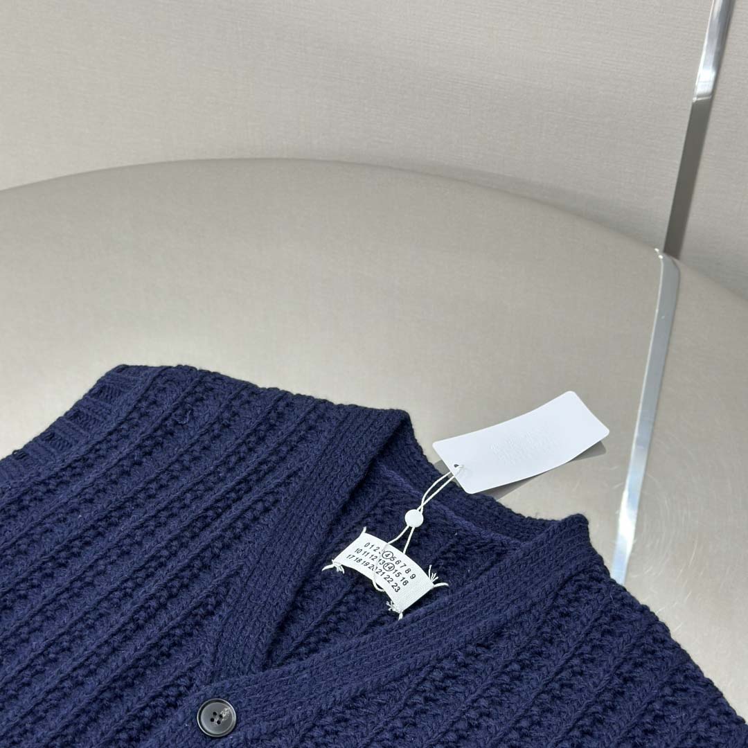 Maison Margiela Ribbed-knit Wool Vest - FashionPlug
