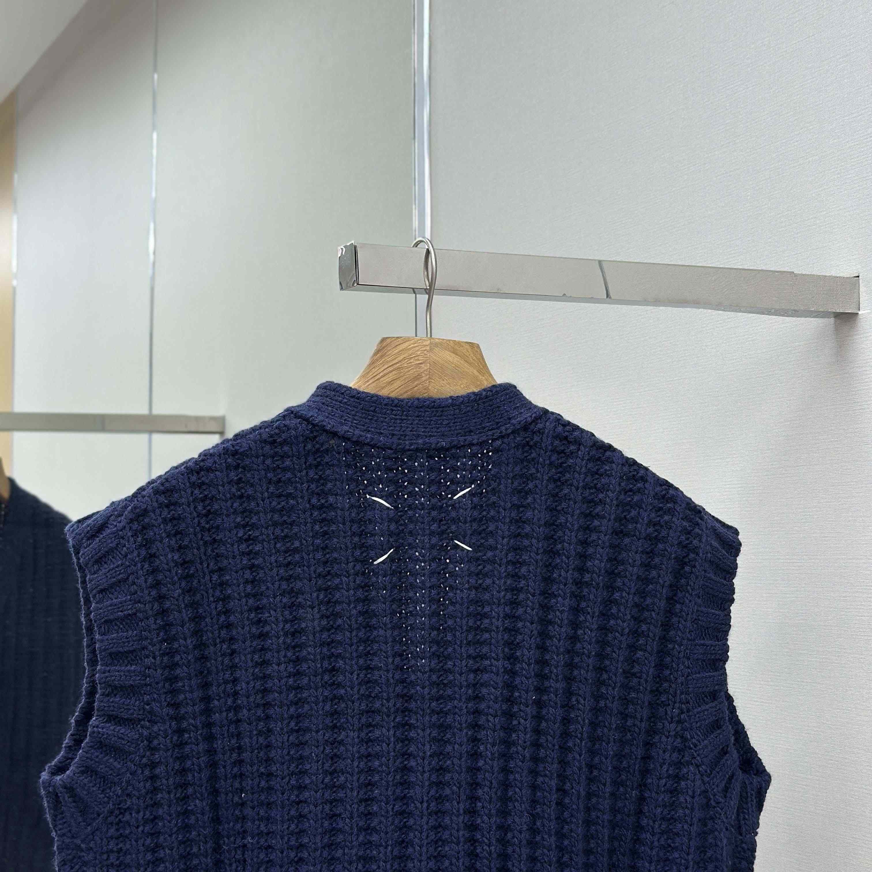 Maison Margiela Ribbed-knit Wool Vest - FashionPlug