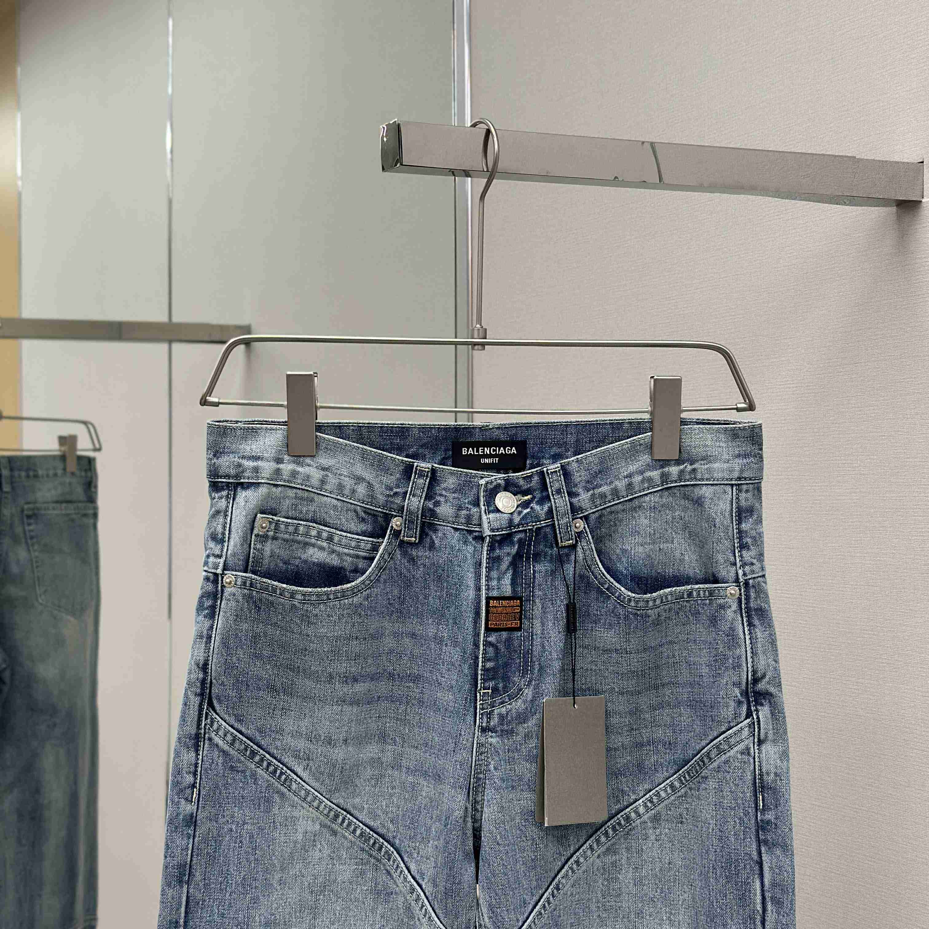 Balenciaga Fitted Low-waist Pants In Light Blue  - FashionPlug