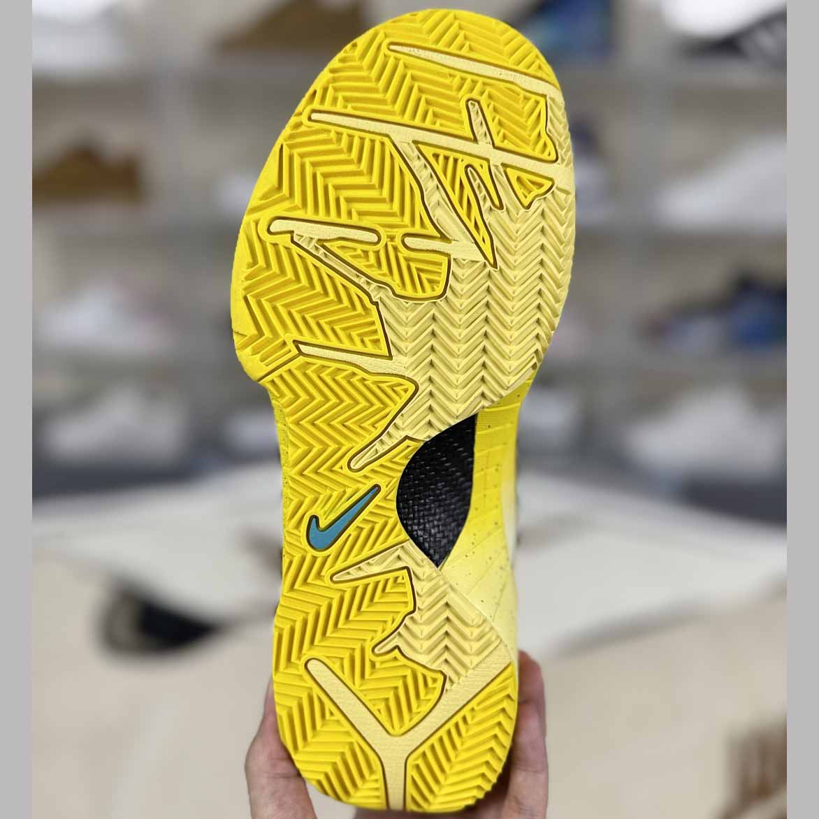 Nike Zoom Kobe 4 Protro    IH0587-700 - FashionPlug