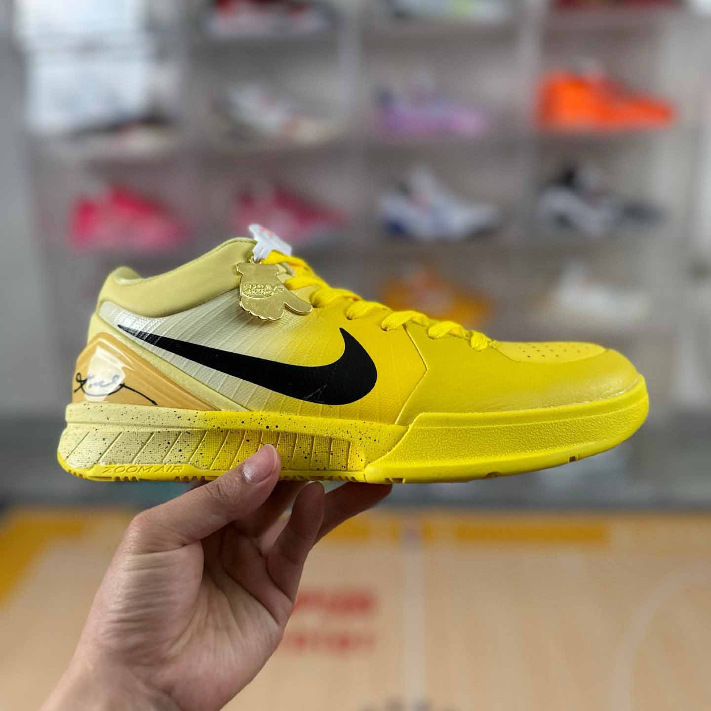 Nike Zoom Kobe 4 Protro    IH0587-700 - FashionPlug