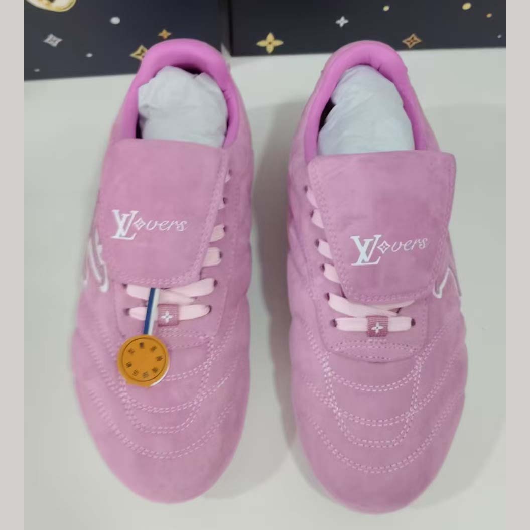 Louis Vuitton LV Footprint Soccer   1AHTYK - FashionPlug