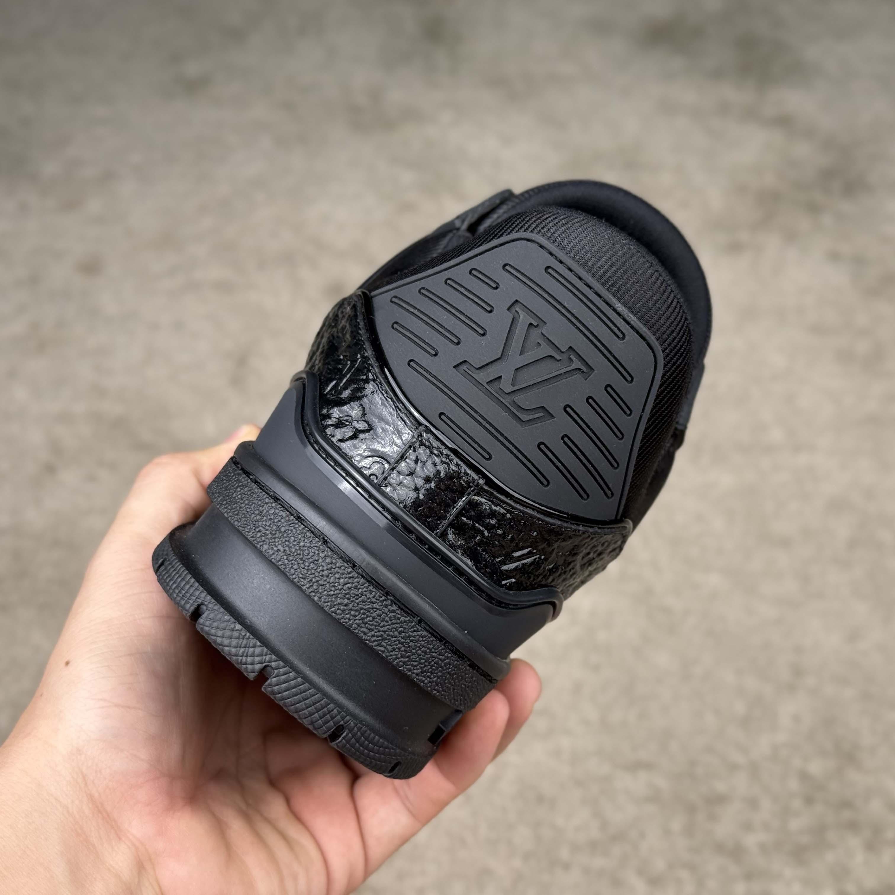 Louis Vuitton LV Trainer Sneaker   1AHTA2 - FashionPlug