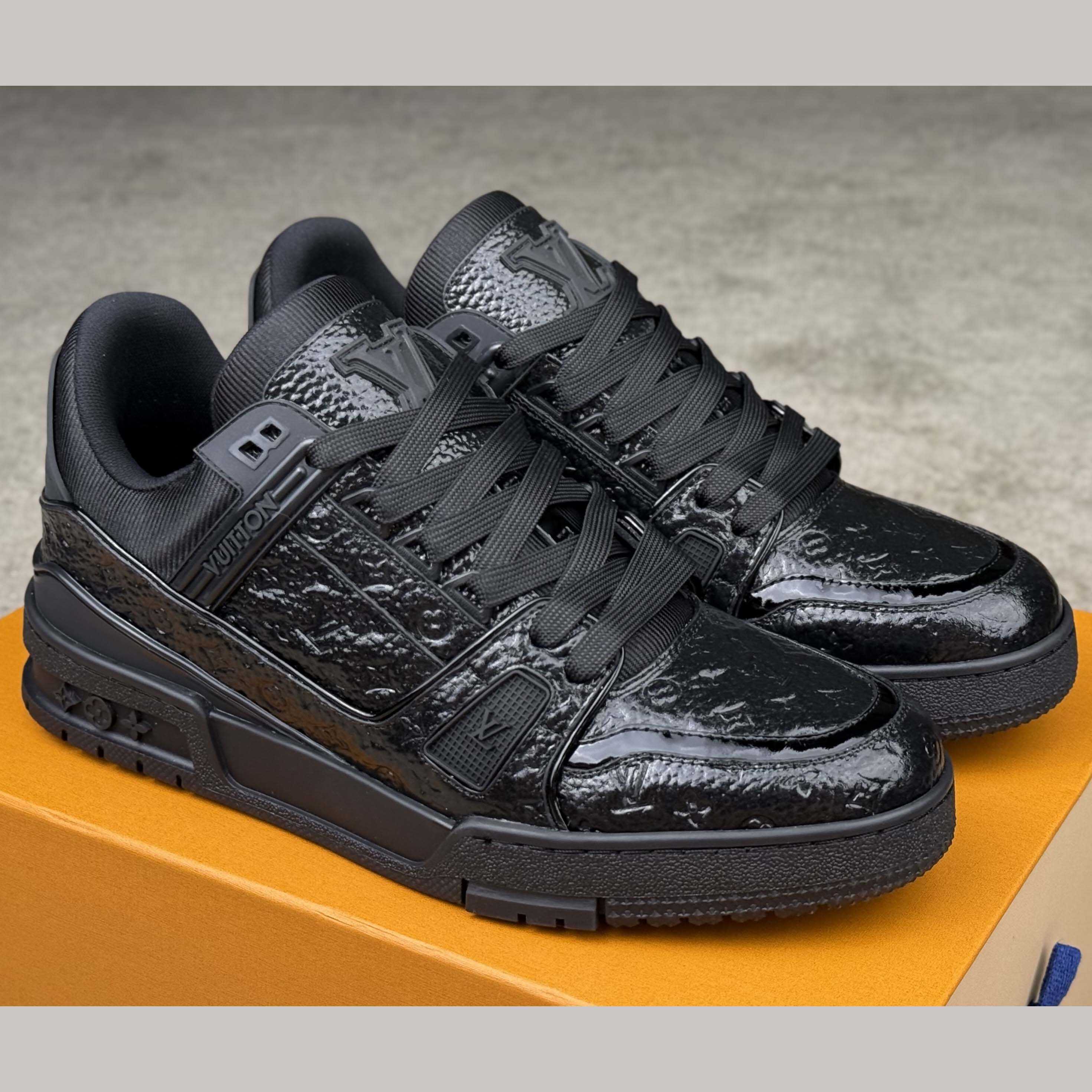 Louis Vuitton LV Trainer Sneaker   1AHTA2 - FashionPlug