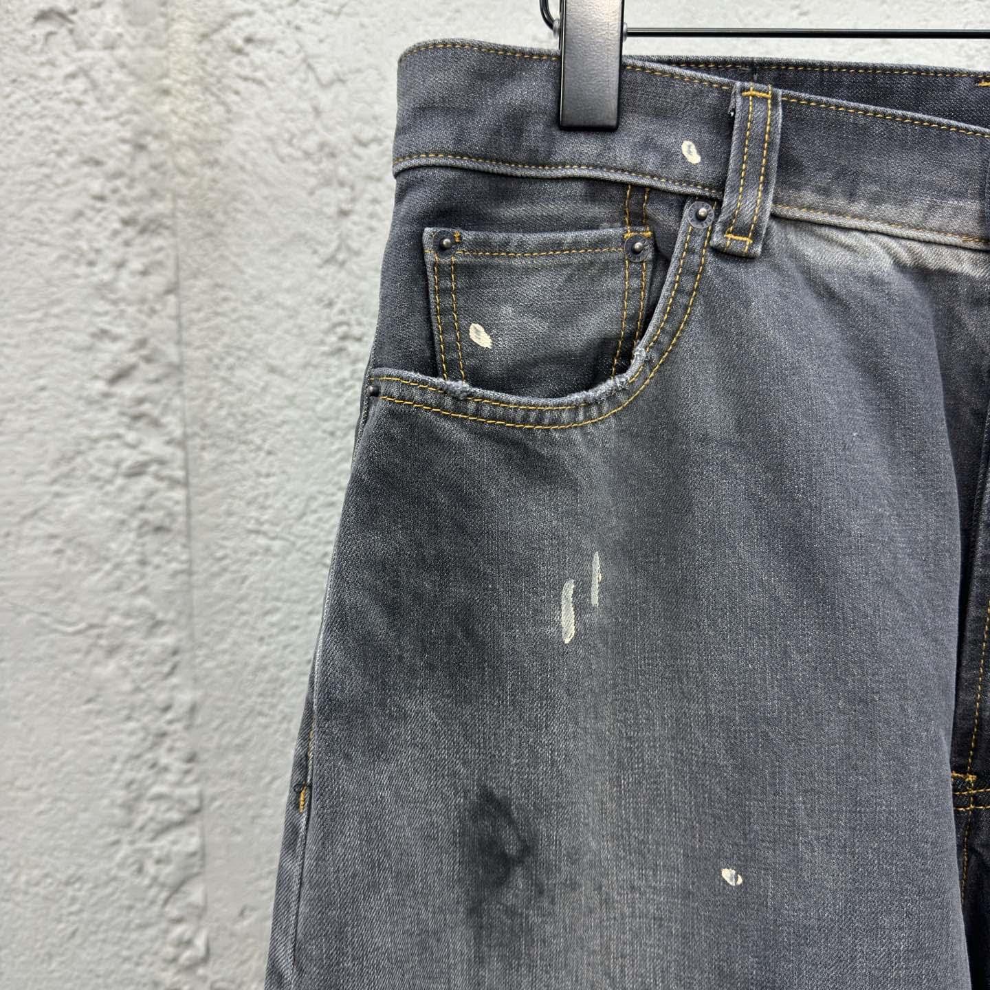 Acne Studios Loose Fit Jeans - 2023m - FashionPlug