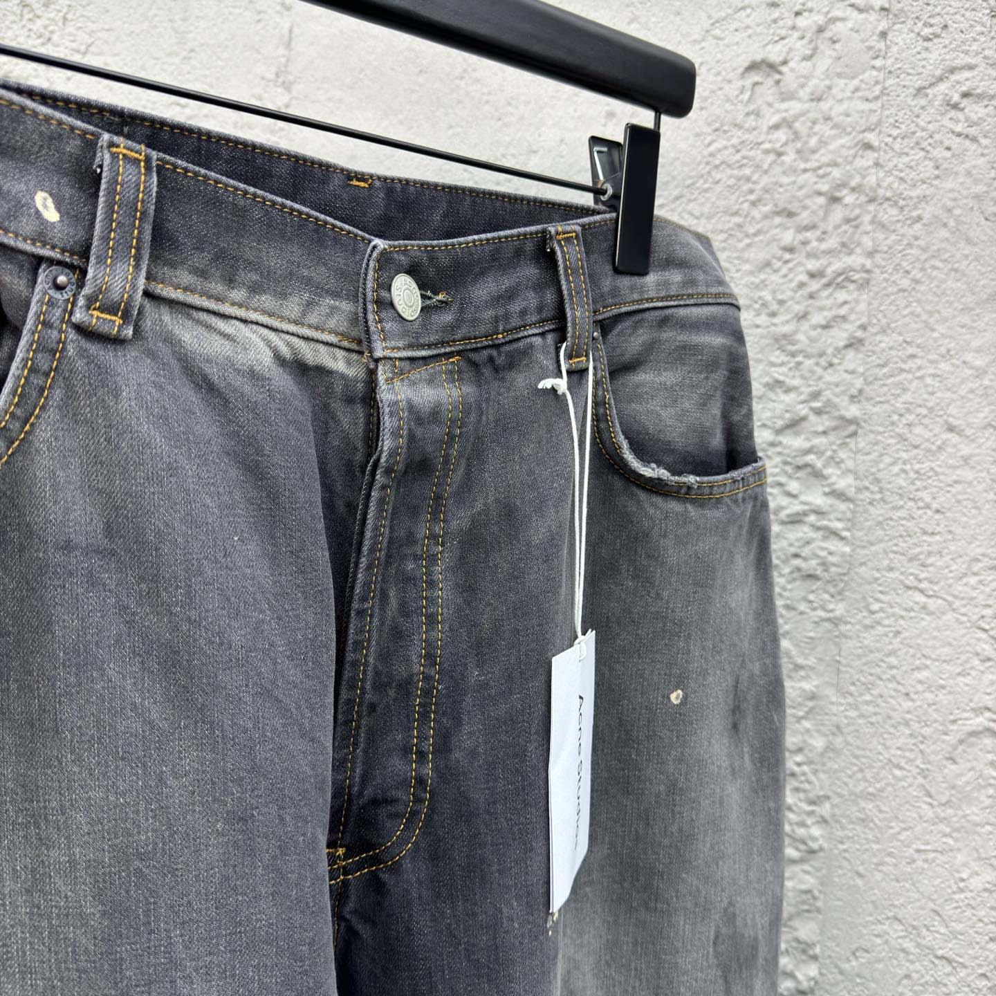 Acne Studios Loose Fit Jeans - 2023m - FashionPlug