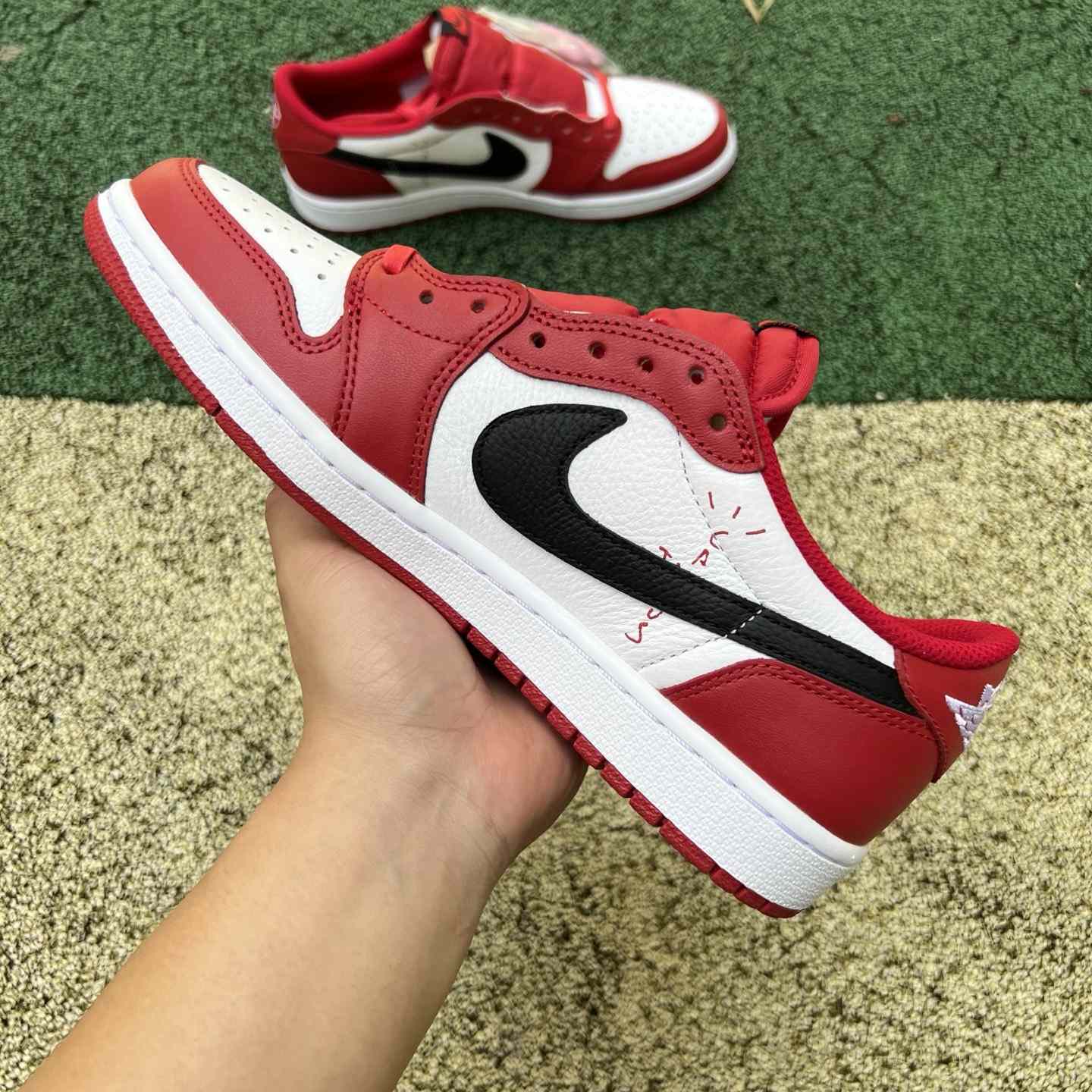 Travis Scott x Air Jordan 1 Low OG    DM7866-101 - FashionPlug