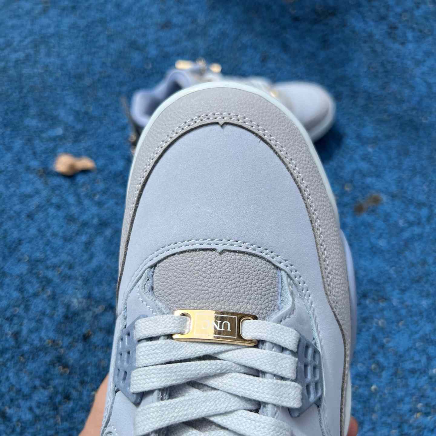 Jordan Air Jordan 4 UNC Tar Heels PE    HV9204-407 - FashionPlug