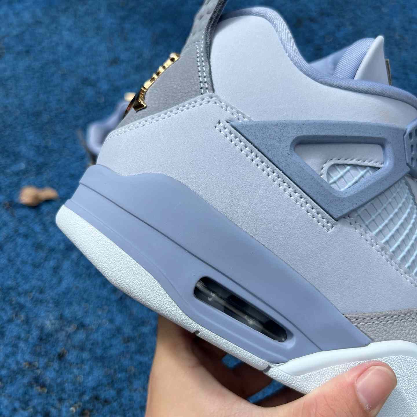 Jordan Air Jordan 4 UNC Tar Heels PE    HV9204-407 - FashionPlug