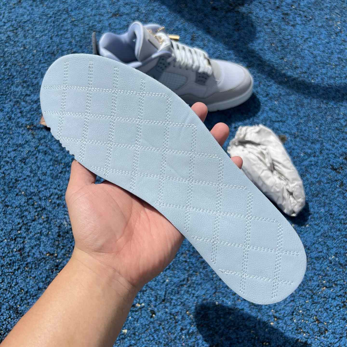 Jordan Air Jordan 4 UNC Tar Heels PE    HV9204-407 - FashionPlug