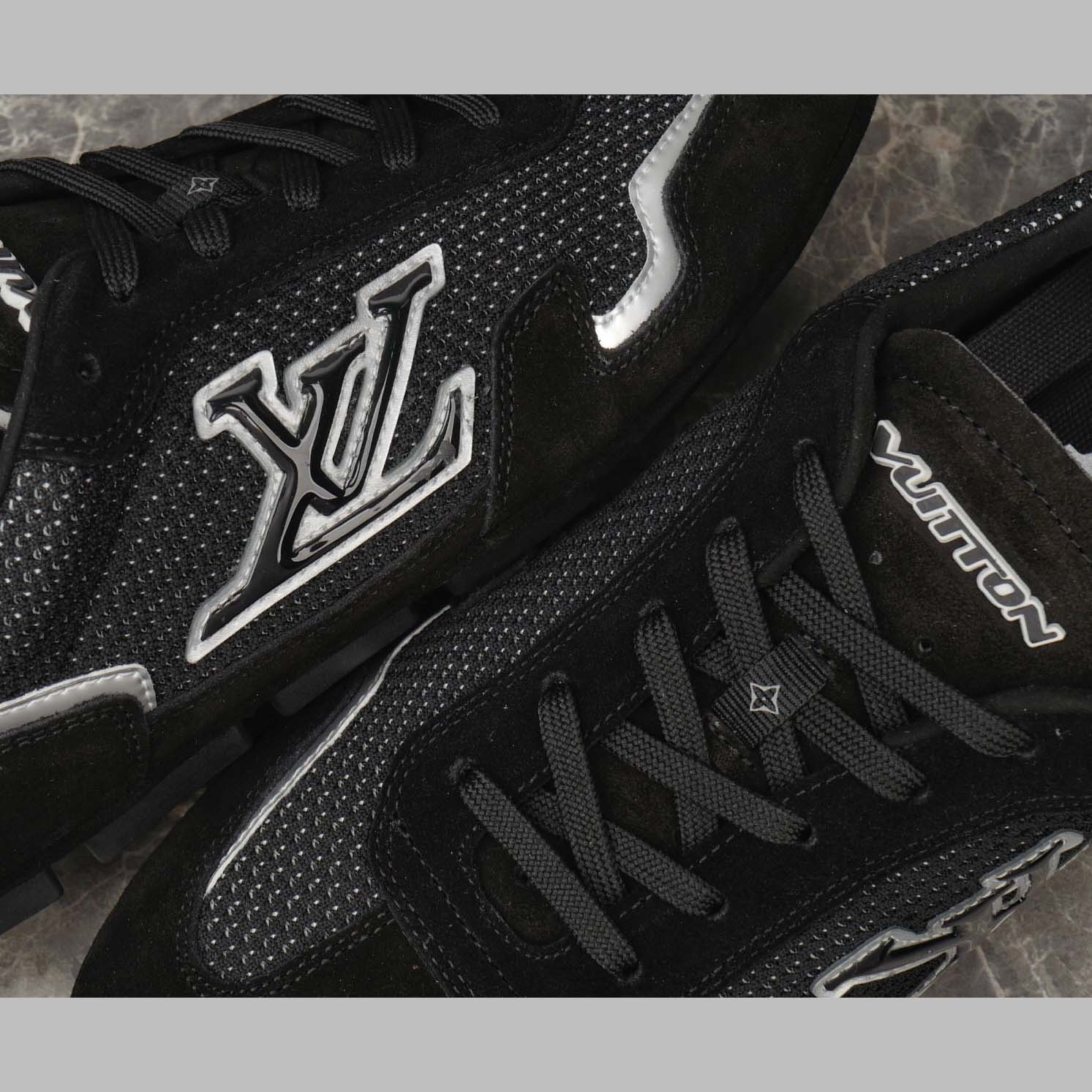 Louis Vuitton LV Rally Sneaker   1AHTZI - FashionPlug