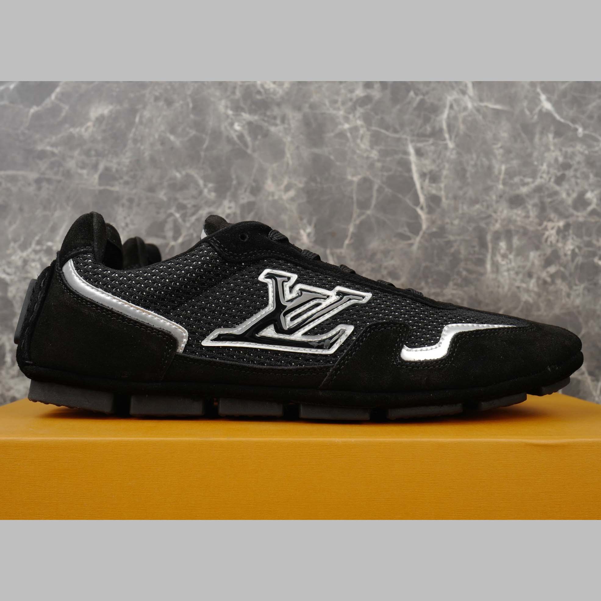 Louis Vuitton LV Rally Sneaker   1AHTZI - FashionPlug