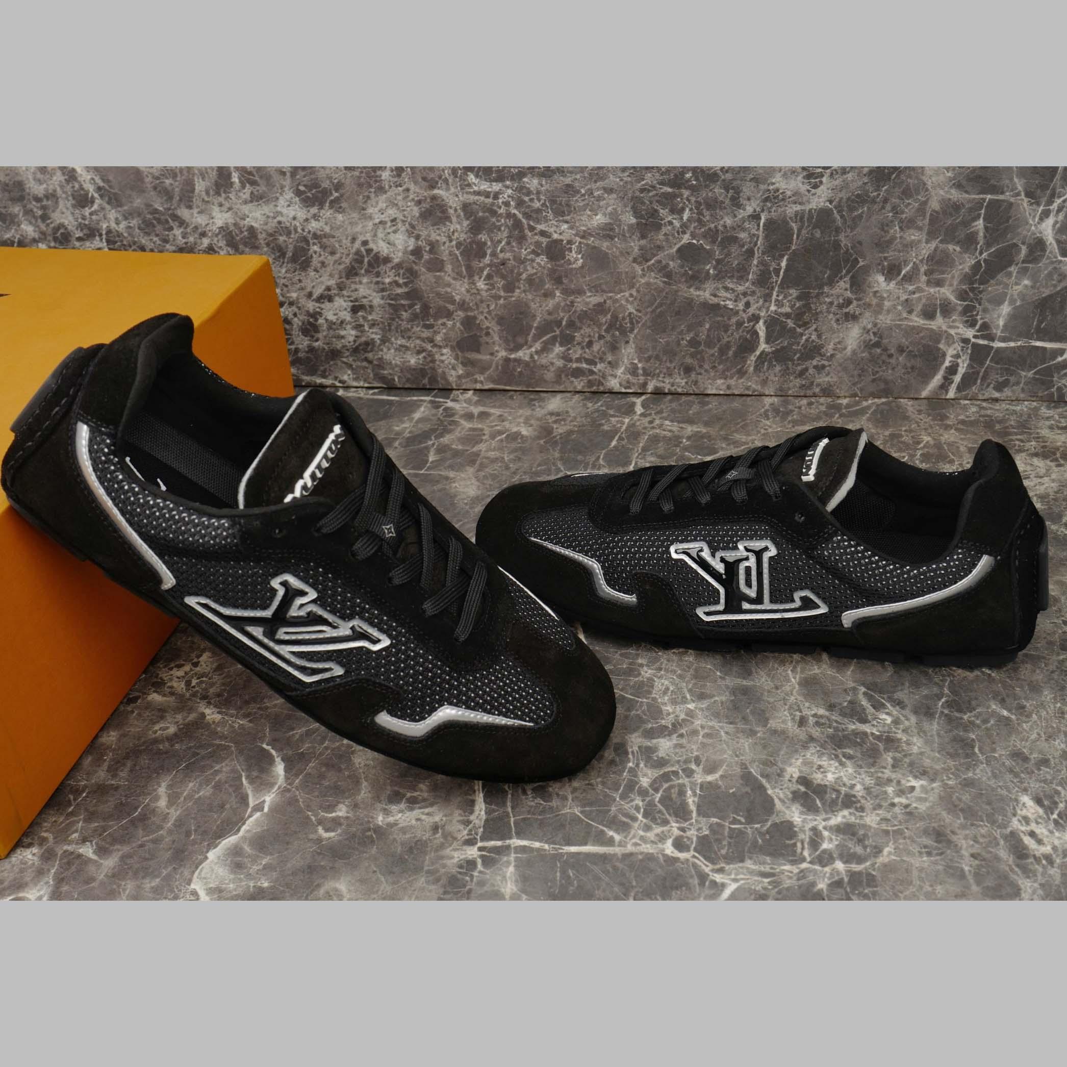 Louis Vuitton LV Rally Sneaker   1AHTZI - FashionPlug
