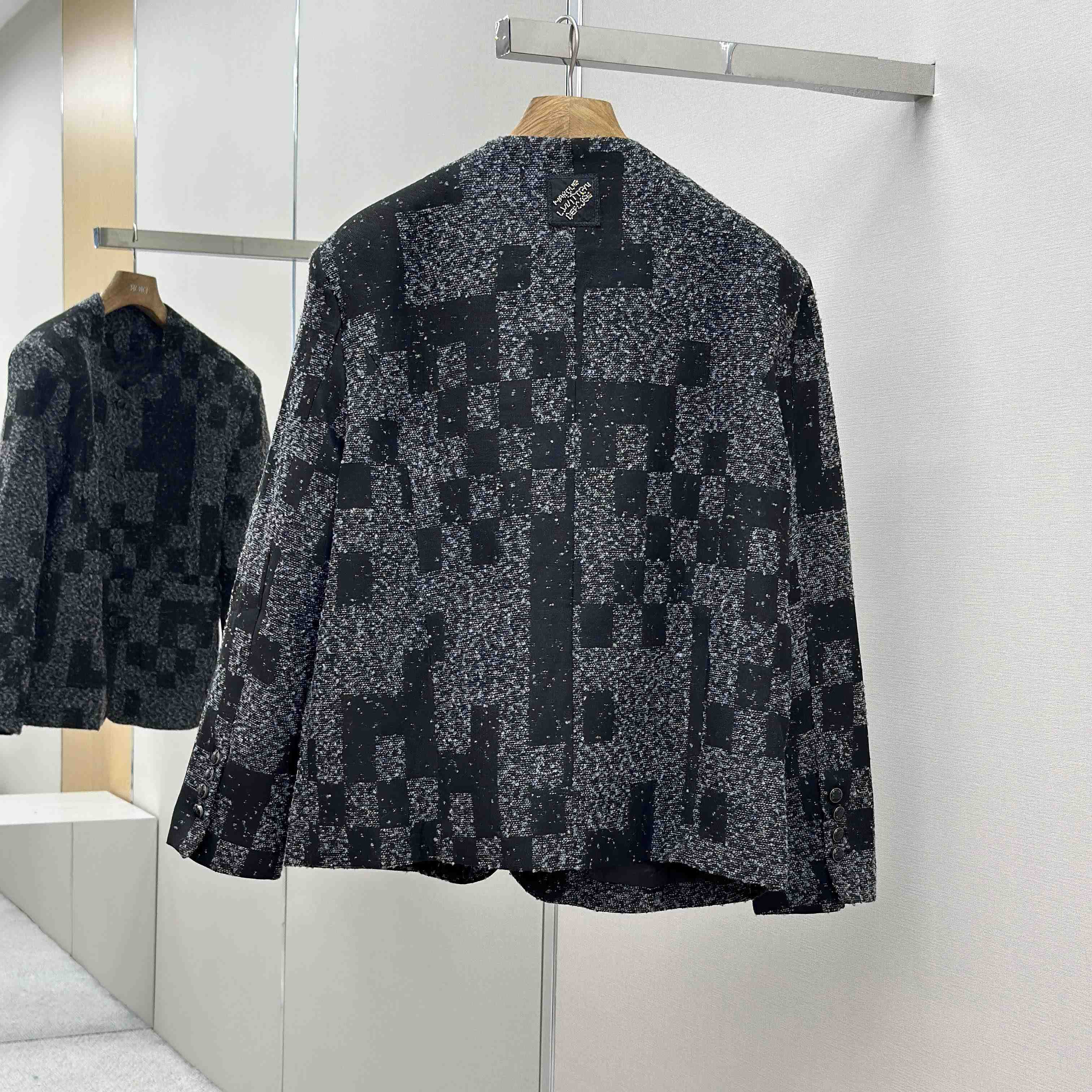 Louis Vuitton Denim Bouclette Collarless Jacket   1AHBR4 - FashionPlug