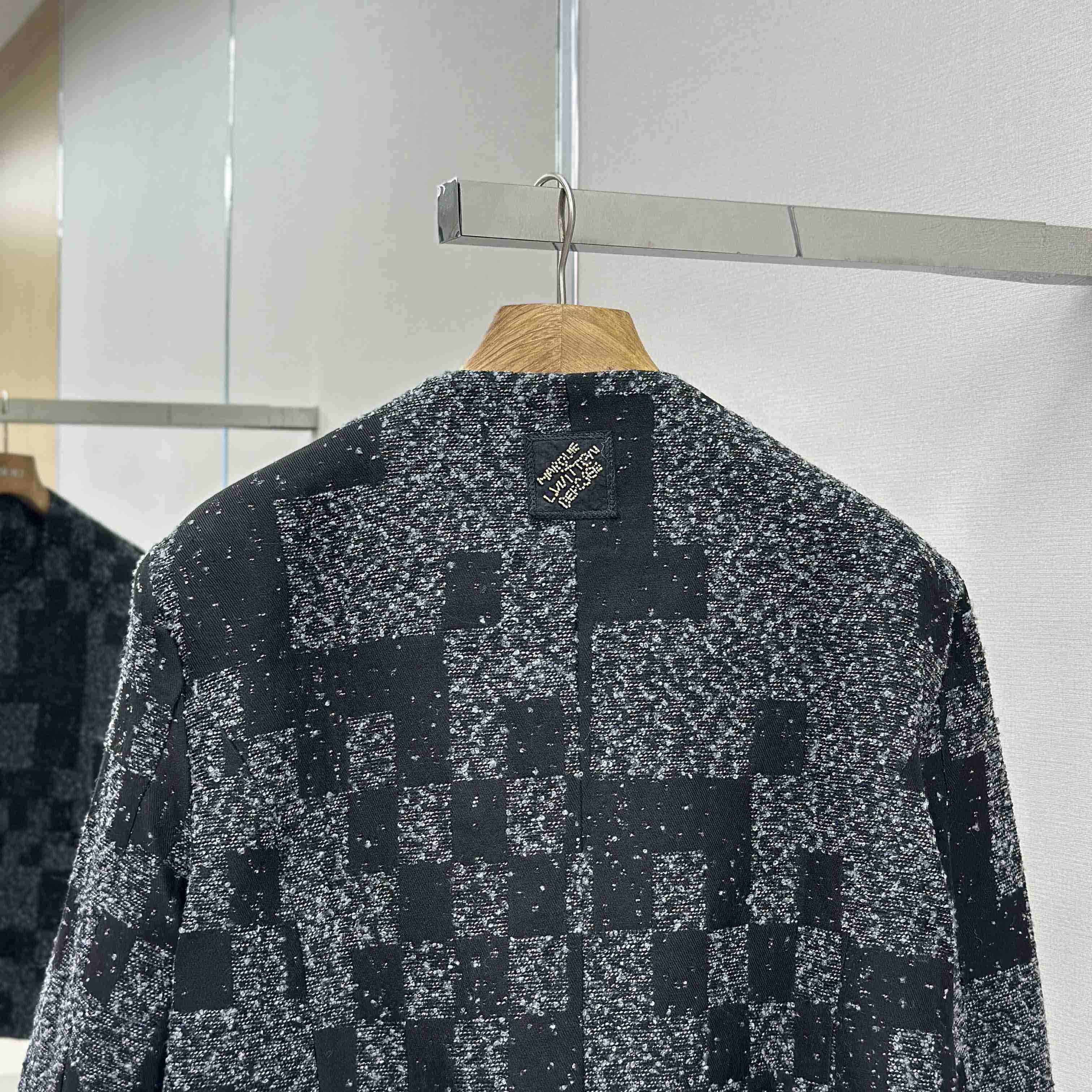 Louis Vuitton Denim Bouclette Collarless Jacket   1AHBR4 - FashionPlug