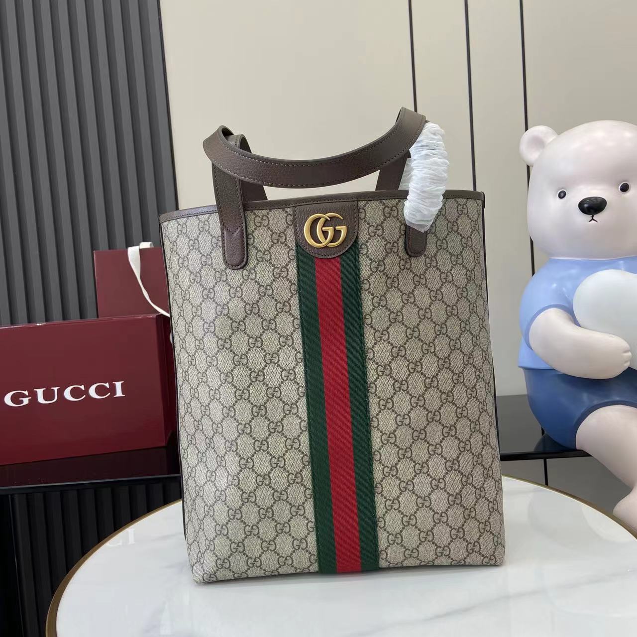 Gucci Ophidia Medium Tote Bag - FashionPlug