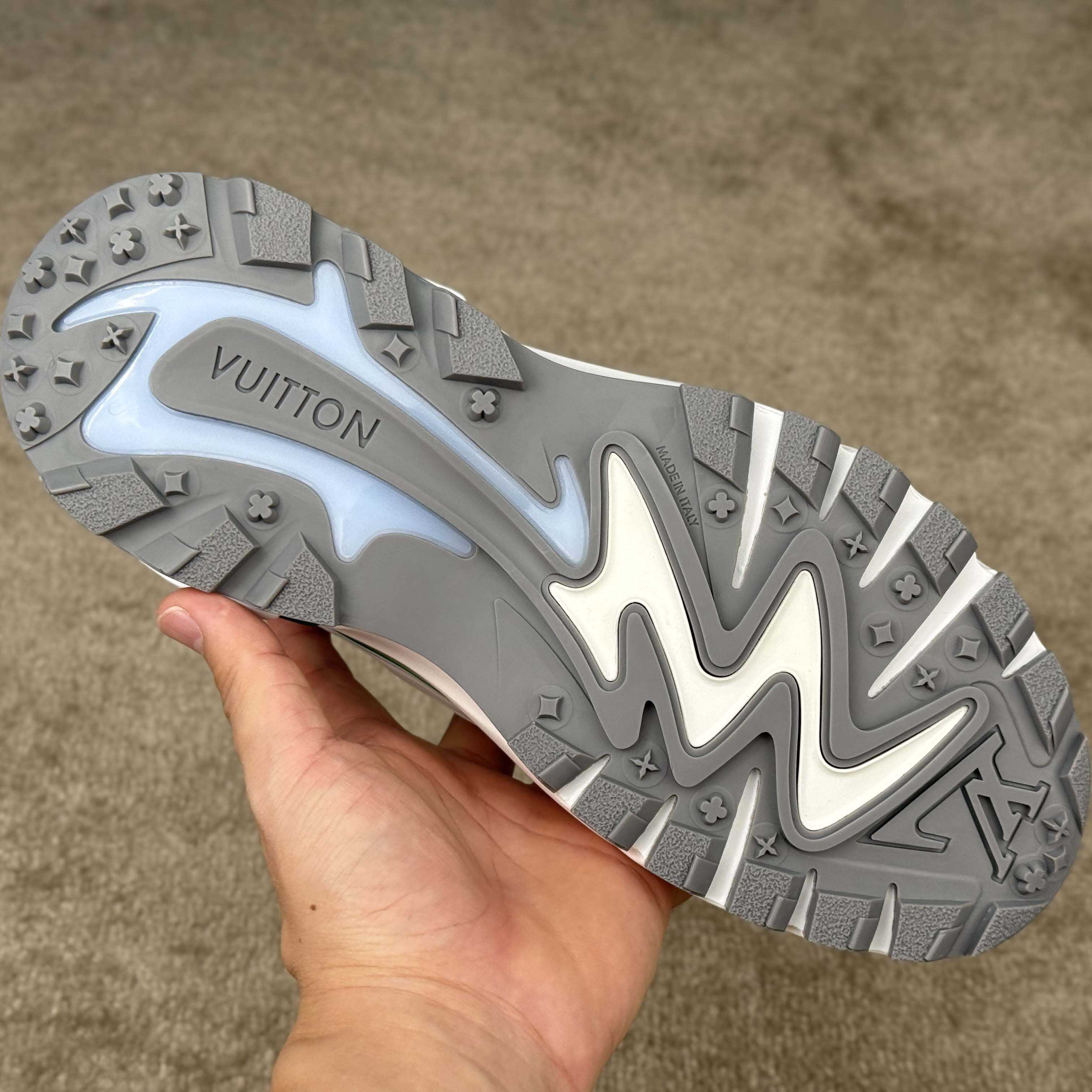 Louis Vuitton LV Runner Tatic Sneaker     1AHTVV - FashionPlug