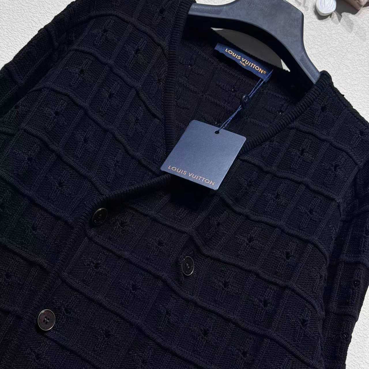 Louis Vuitton Double-Breasted Knit Jacket   1AHVNK - FashionPlug