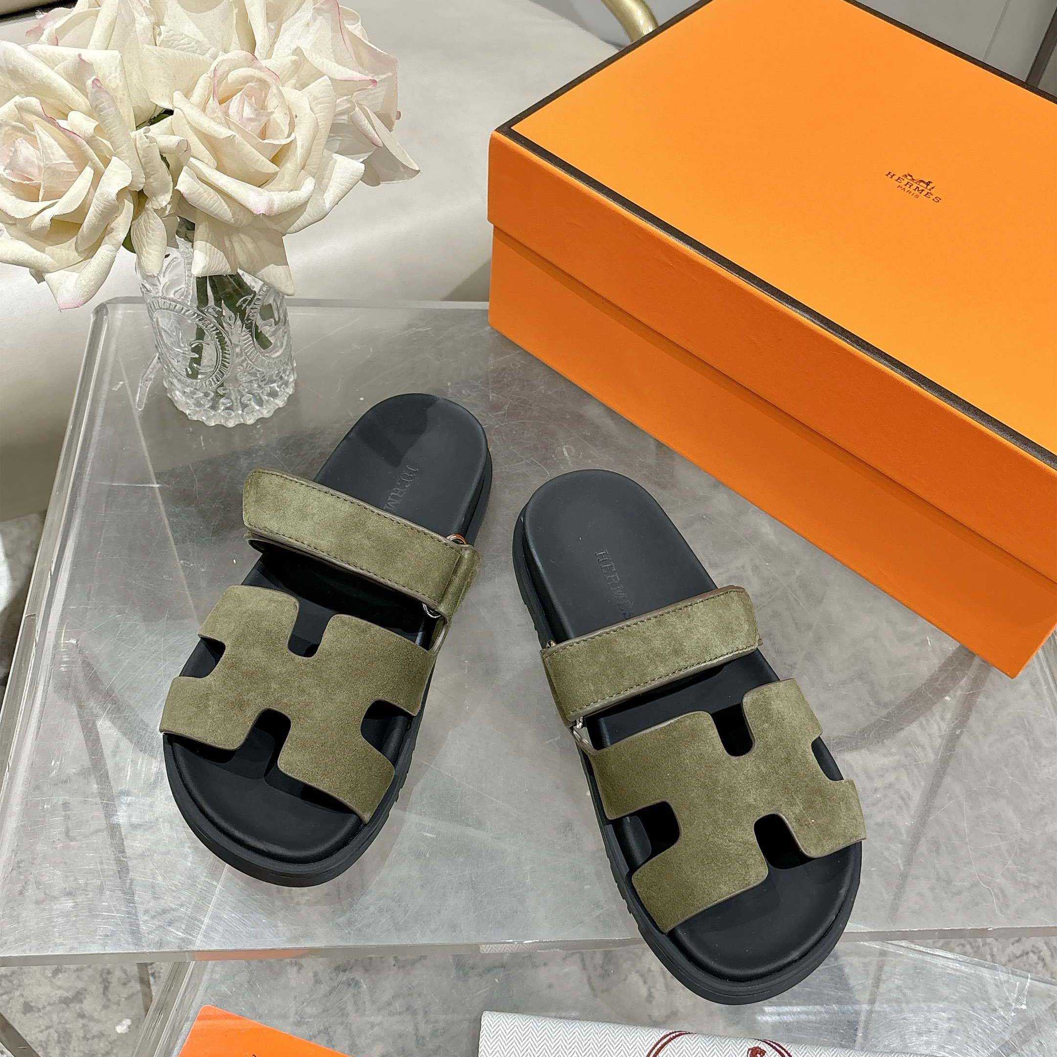Hermes Chypre Sandal - FashionPlug