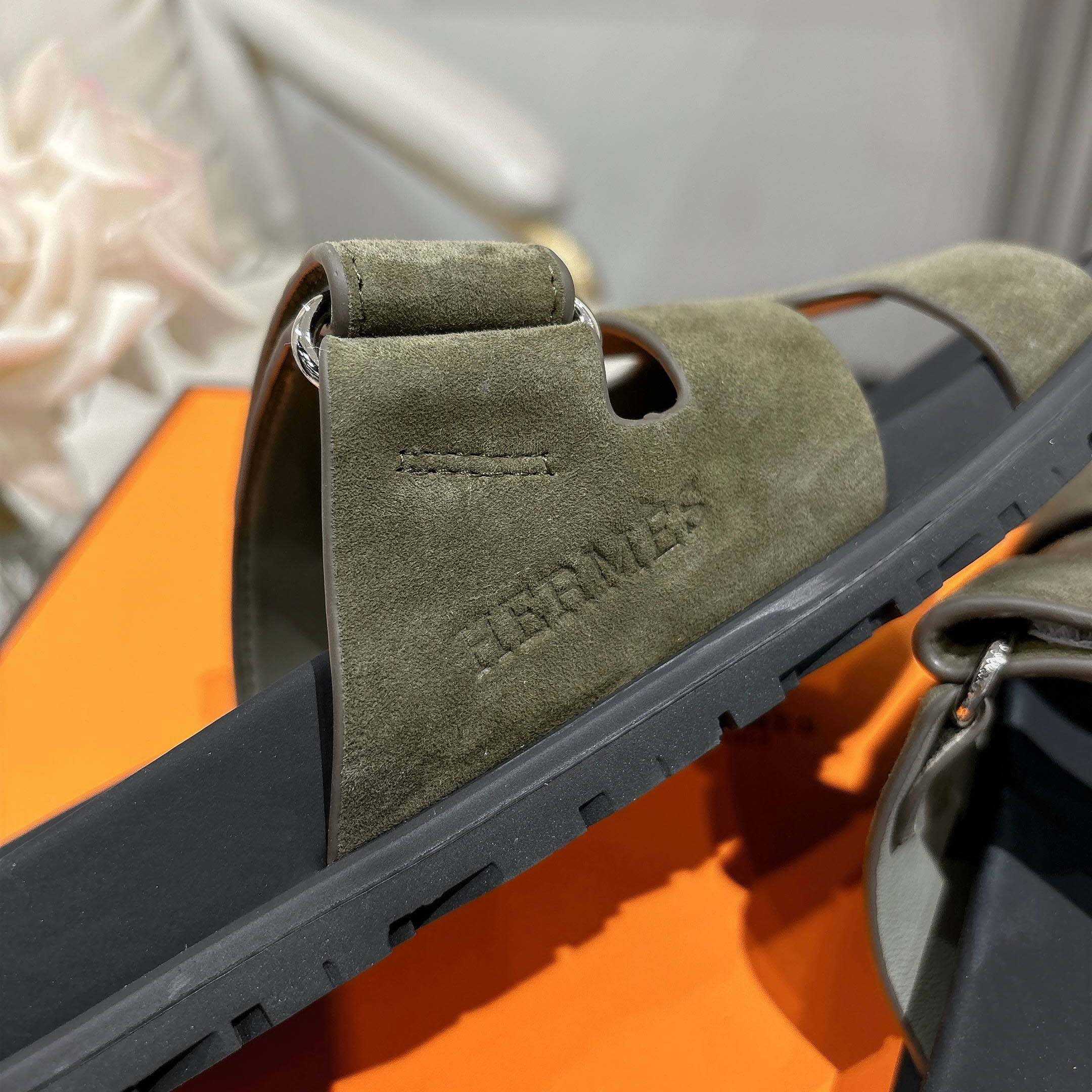 Hermes Chypre Sandal - FashionPlug