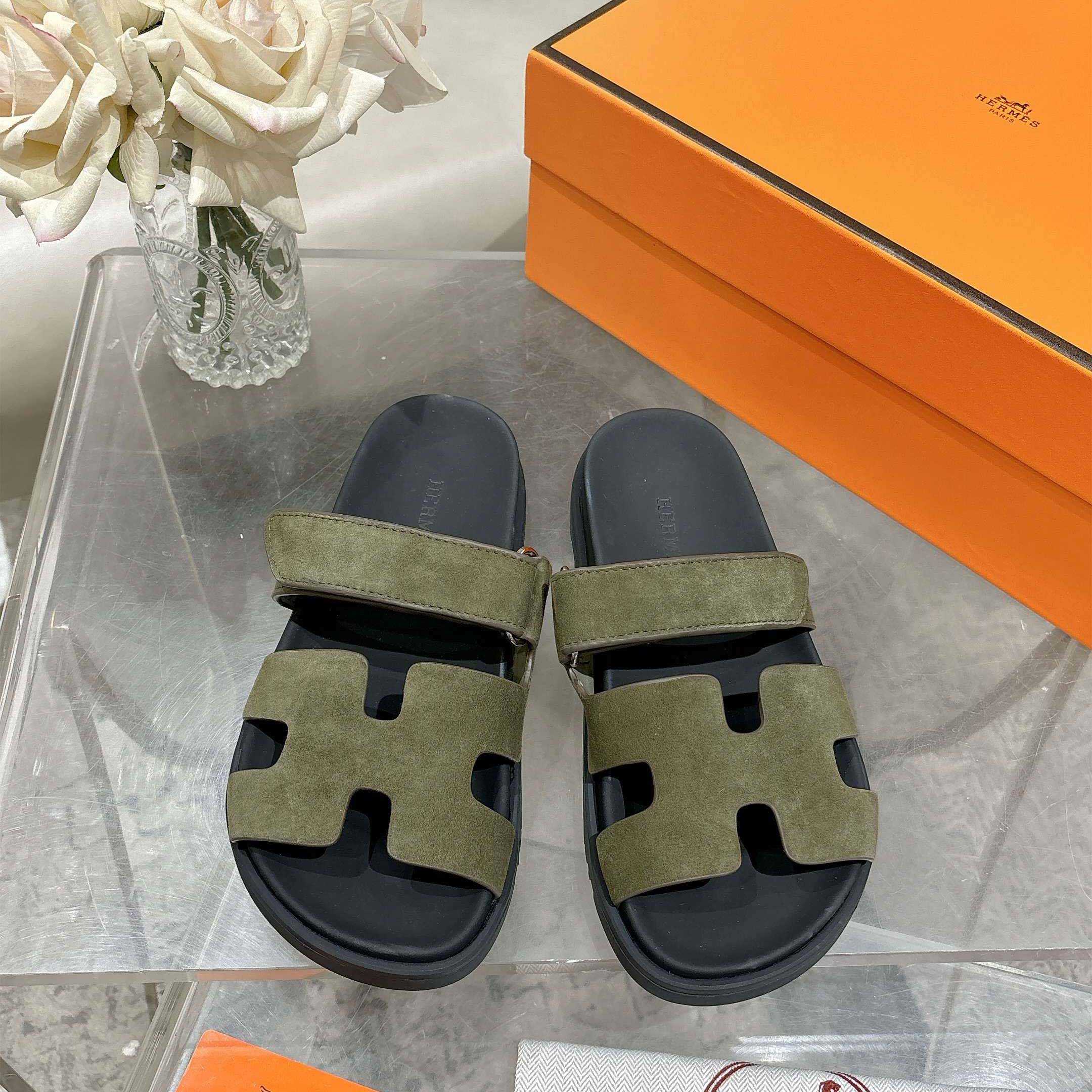 Hermes Chypre Sandal - FashionPlug